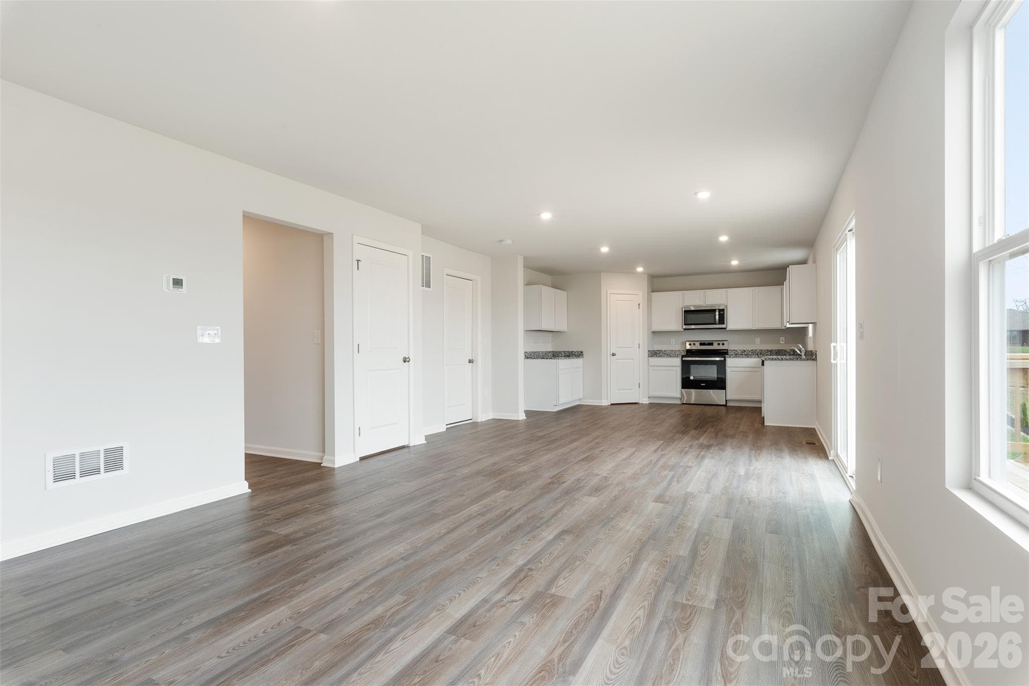 Single Family Residence at 121 Russet Road, Union, photo 8 of 29