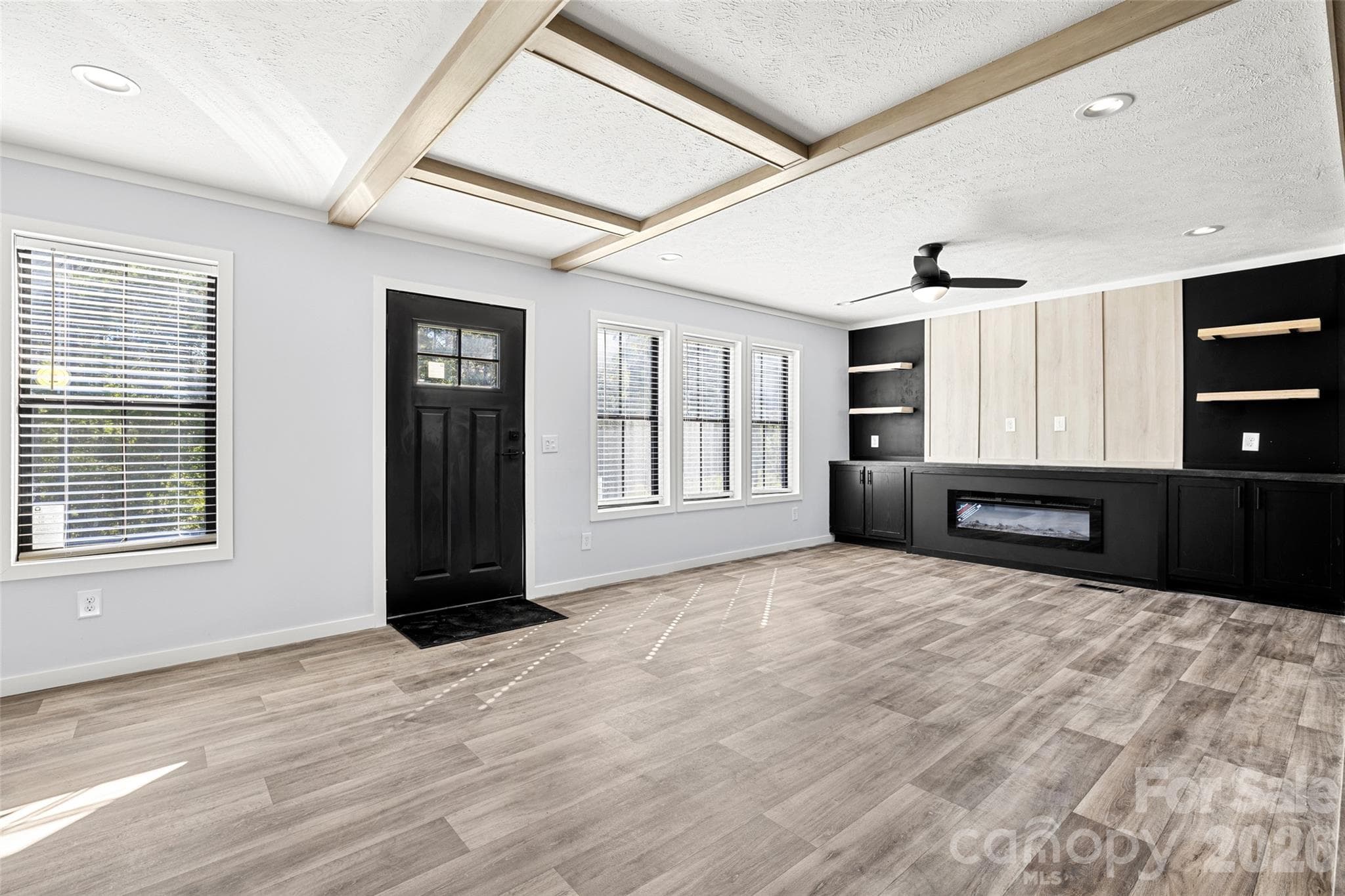 Single Family Residence at 6414 Mingo Road, Heath Springs, photo 5 of 29