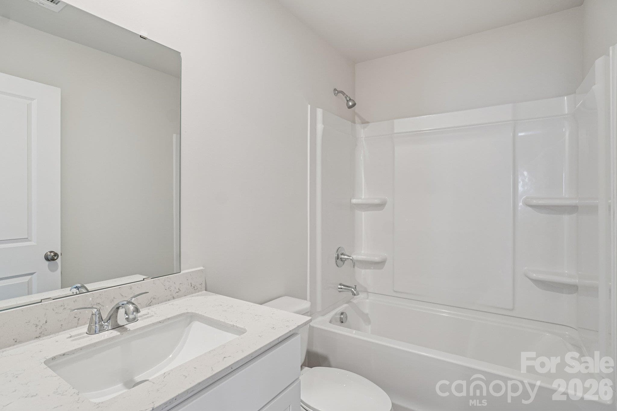 Single Family Residence at 924 Kinnerton Trail, Spartanburg, photo 5 of 24