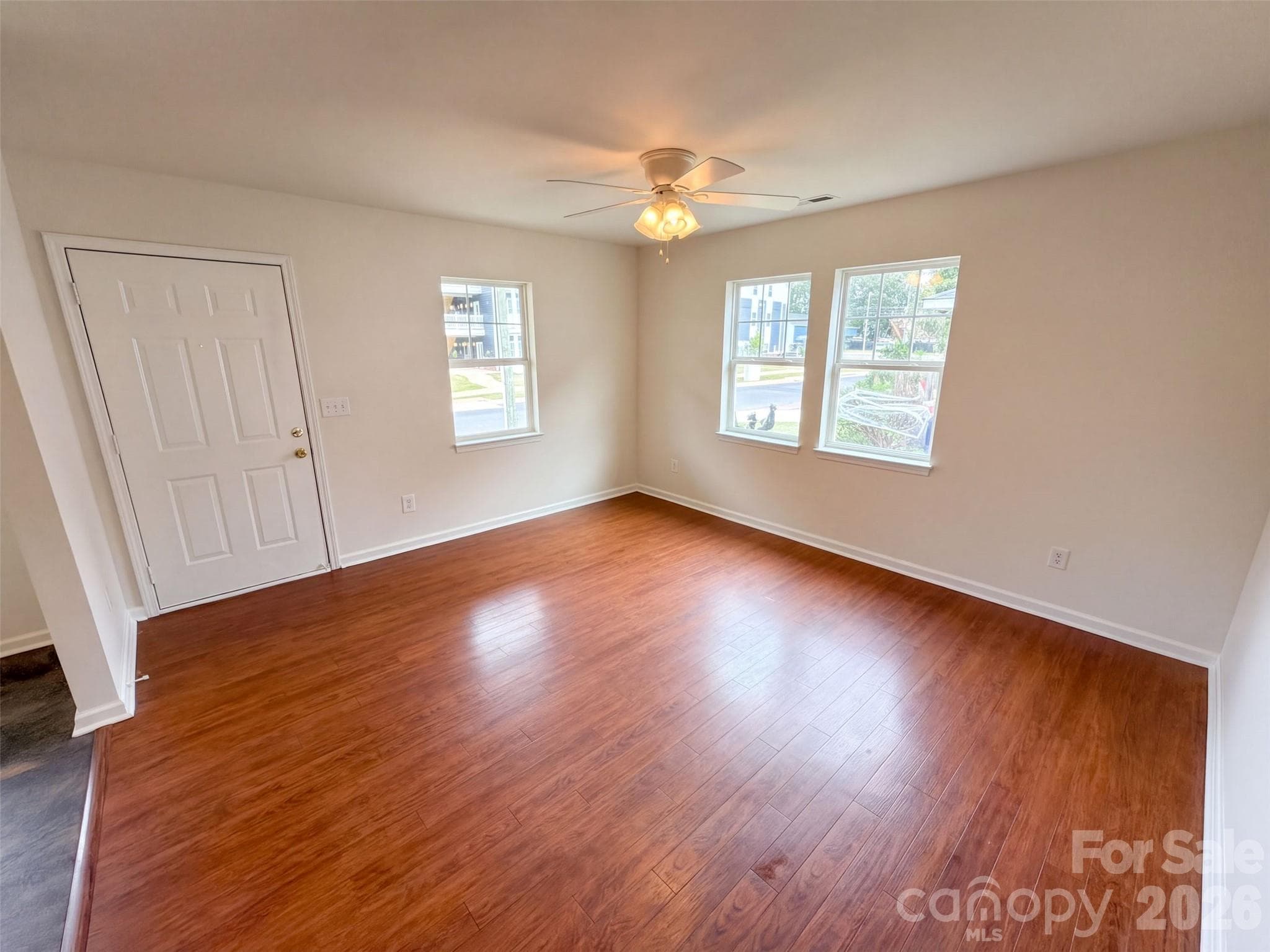 Single Family Residence at 109 Lakewood Avenue, Charlotte, photo 3 of 18