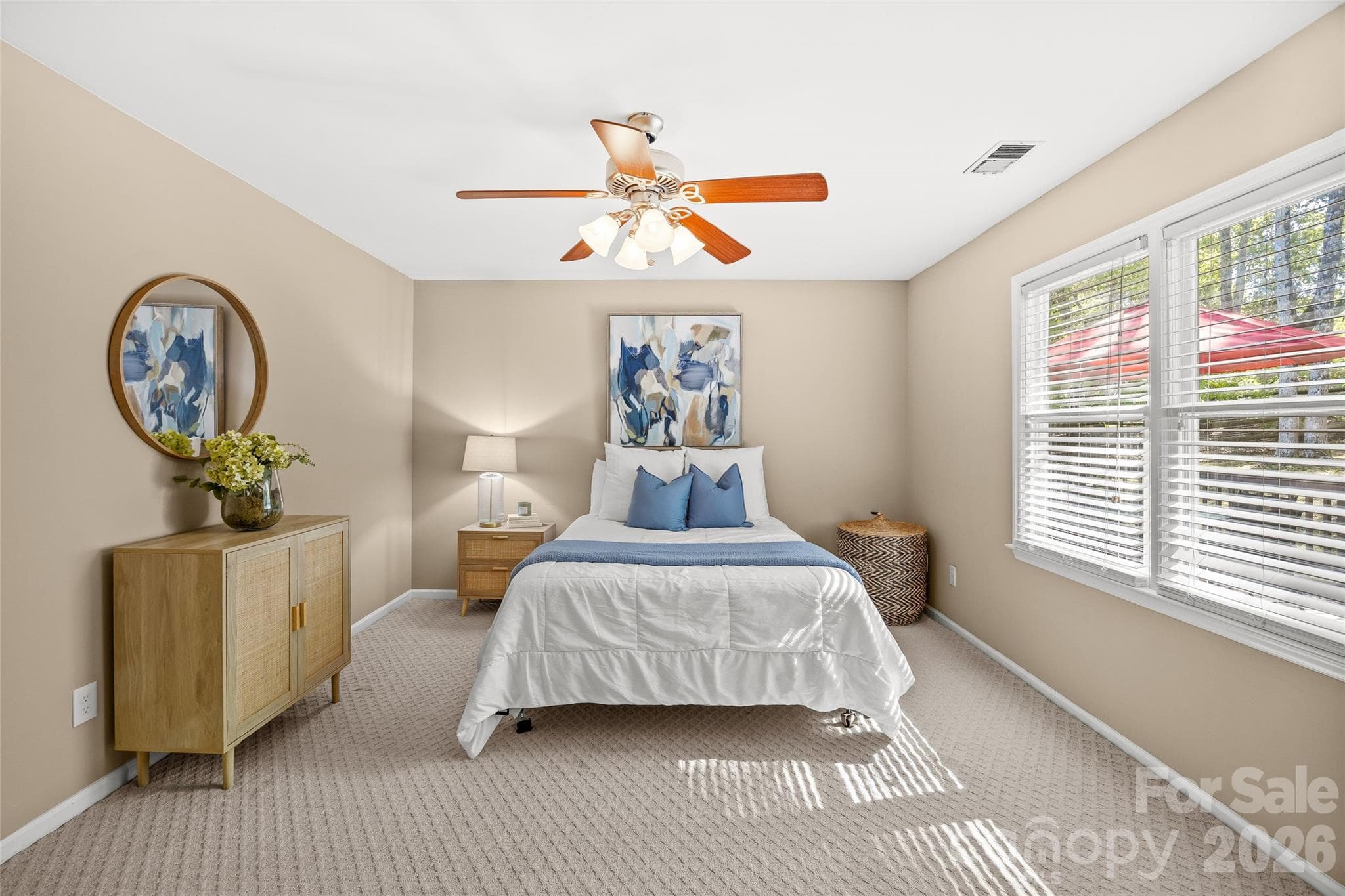Single Family Residence at 2916 Winghaven Lane, Charlotte, photo 18 of 33