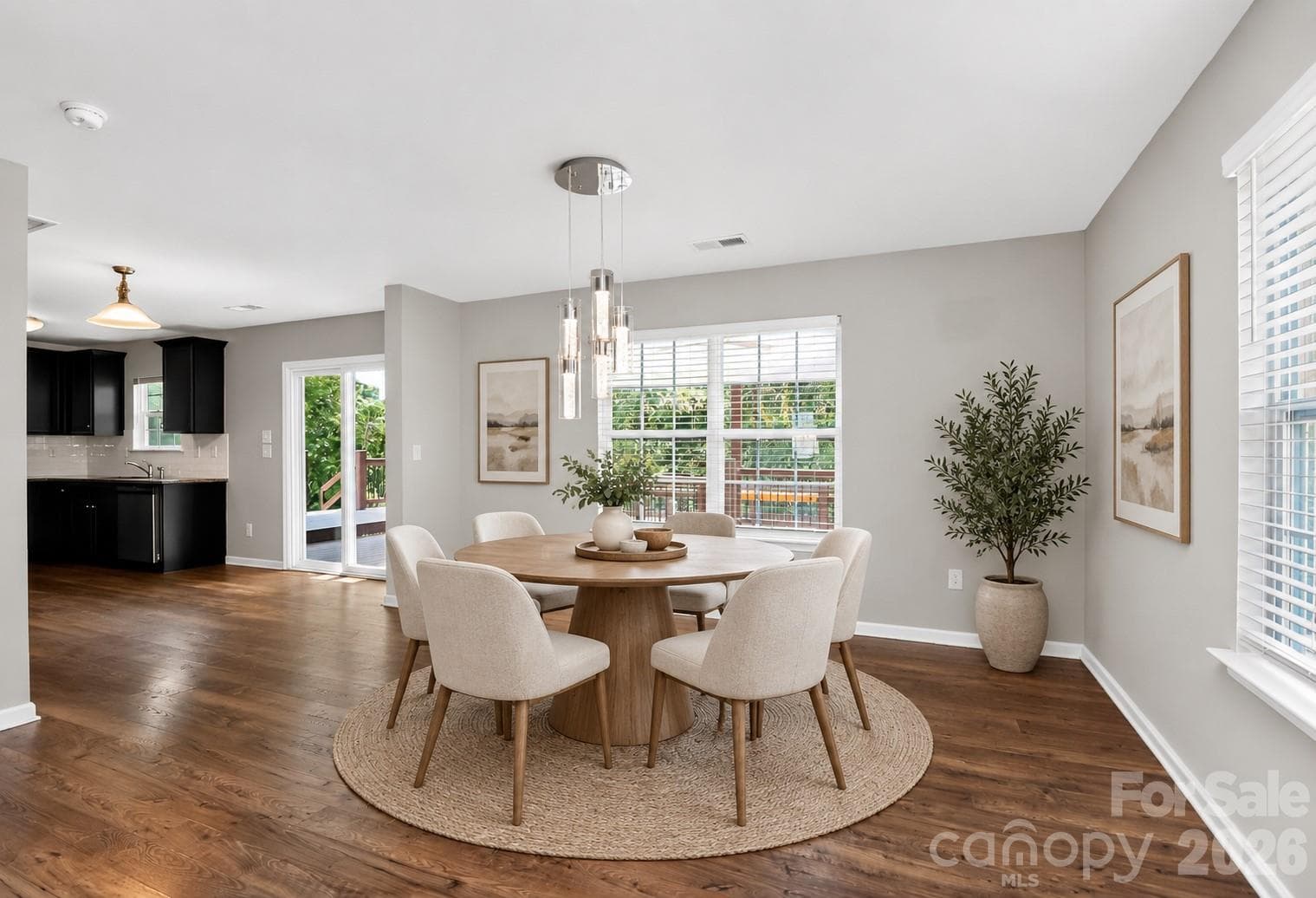 Single Family Residence at 2527 Austyn Joey Drive, Charlotte, photo 8 of 43