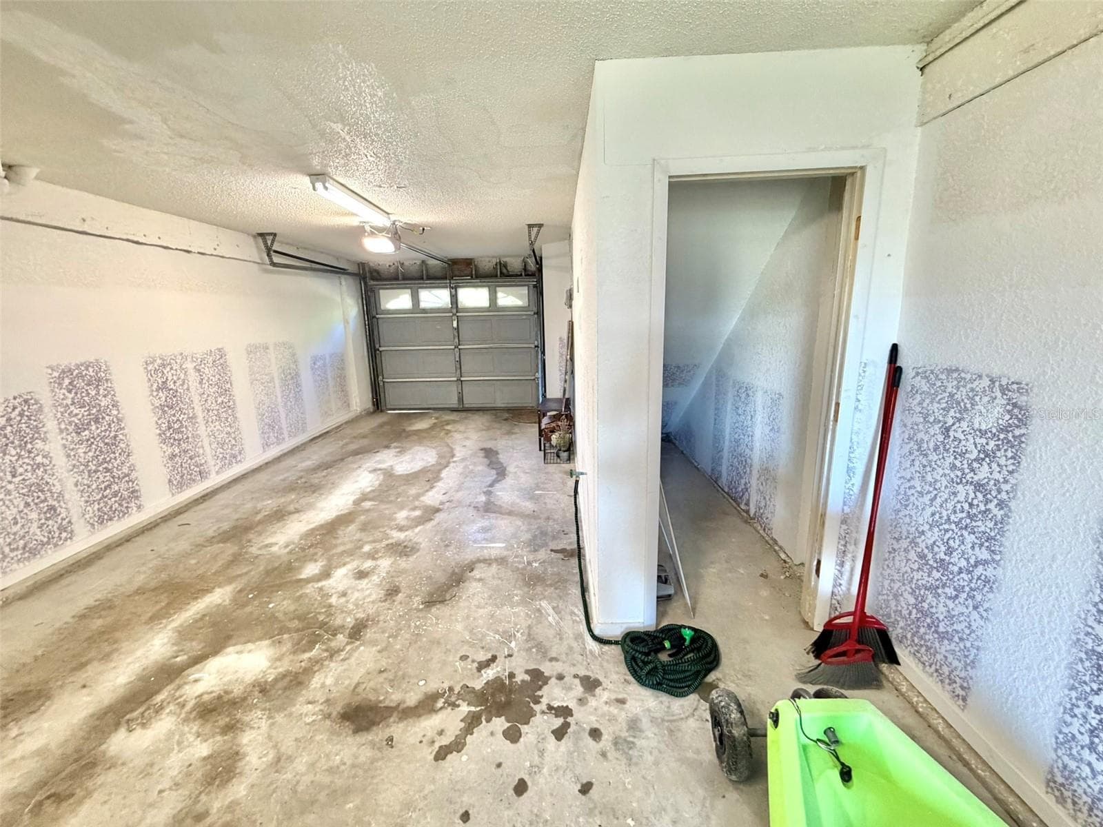 Tandem Three Car Garage with Storage Space - 19201 VISTA LN #D2, INDIAN SHORES
