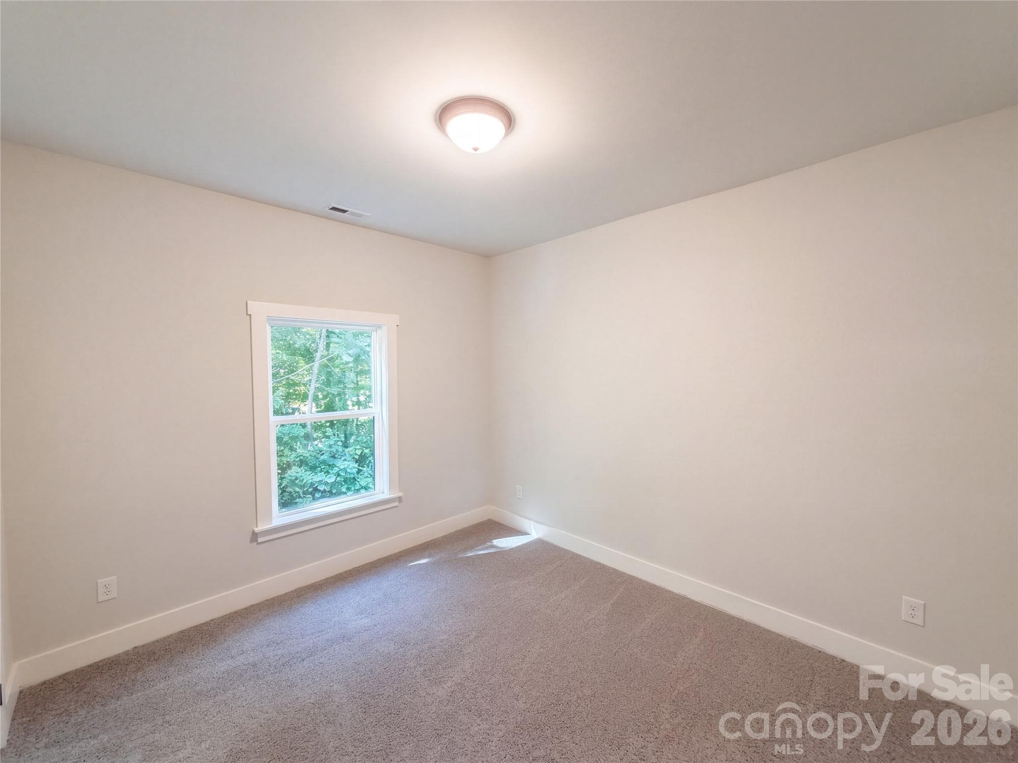 Single Family Residence at 8807 Crestwood Drive, Mount Pleasant, photo 15 of 27