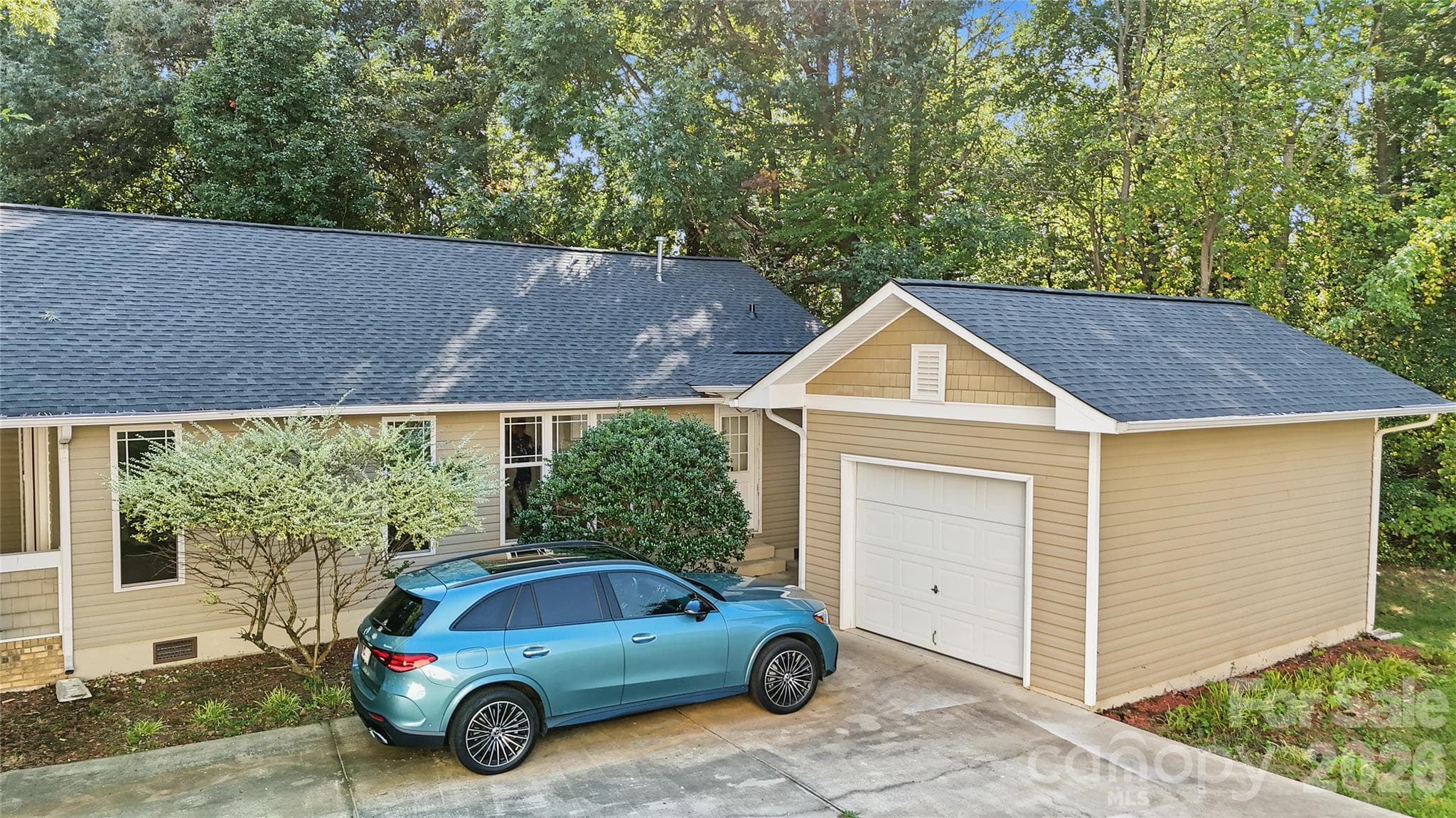 Single Family Residence at 454 Mables Court, Statesville, photo 38 of 46