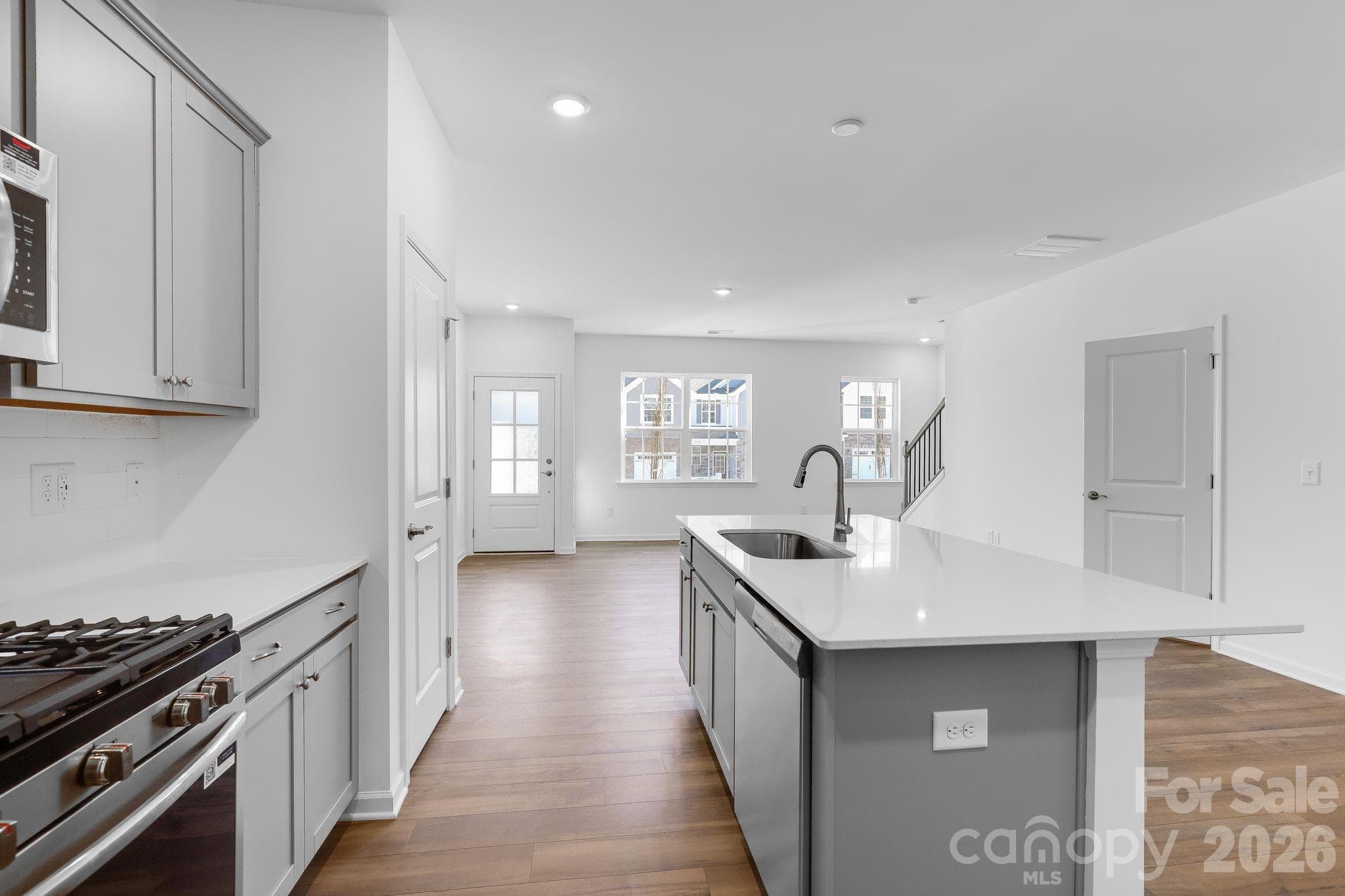Photo is representational - 646 Sparano Loop, York