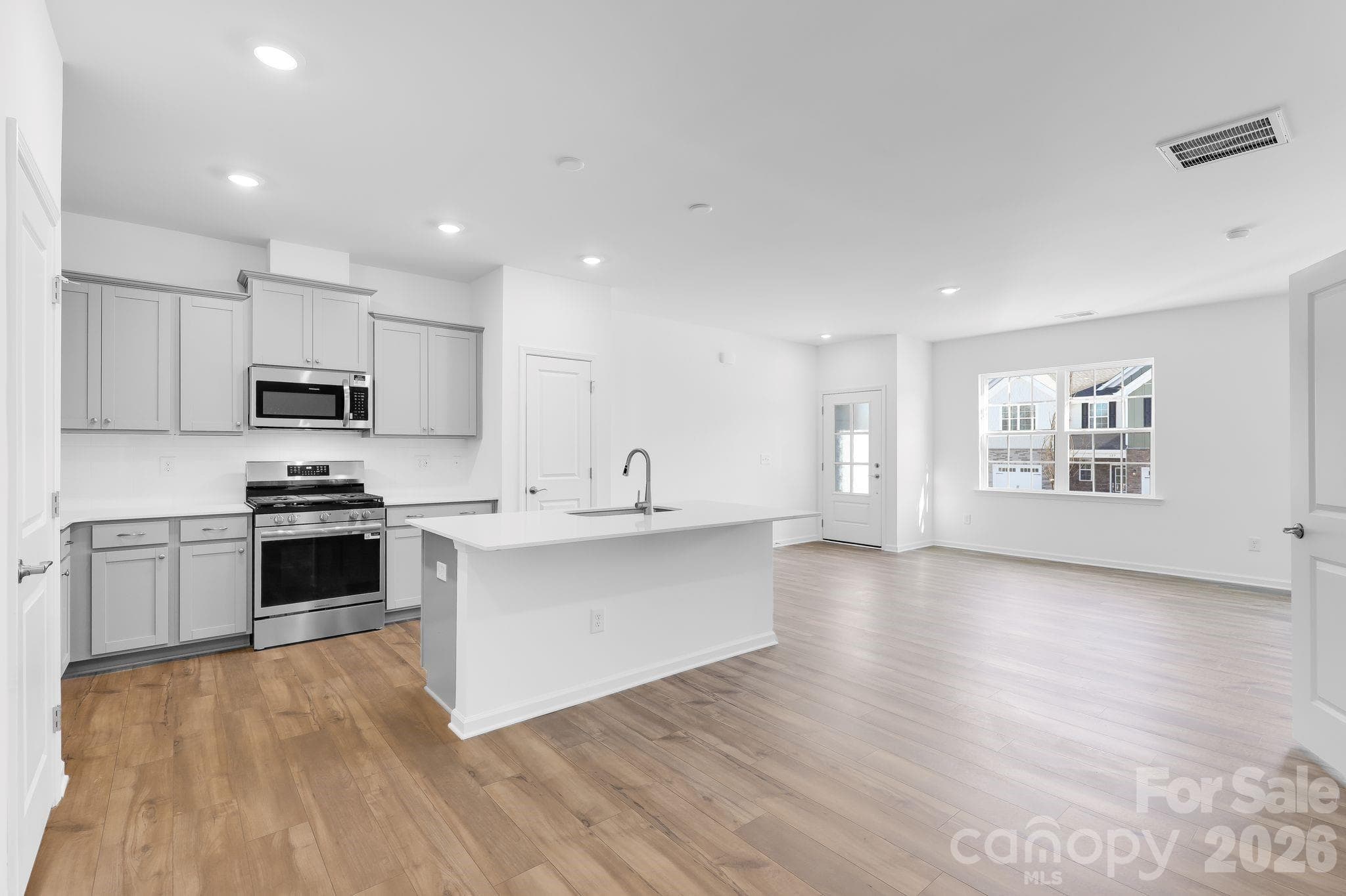Photo is representational - 646 Sparano Loop, York