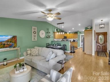 Townhouse at 927 Henry Dingus Way, Maggie Valley, photo 7 of 27