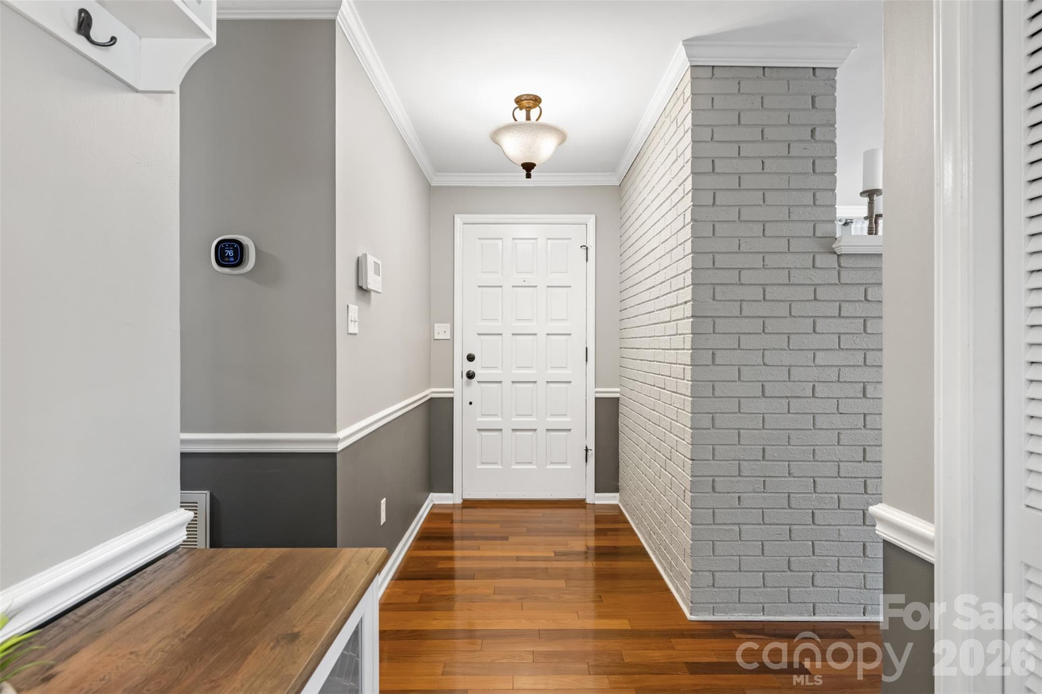 Single Family Residence at 1118 Ford Drive, Lowell, photo 5 of 44