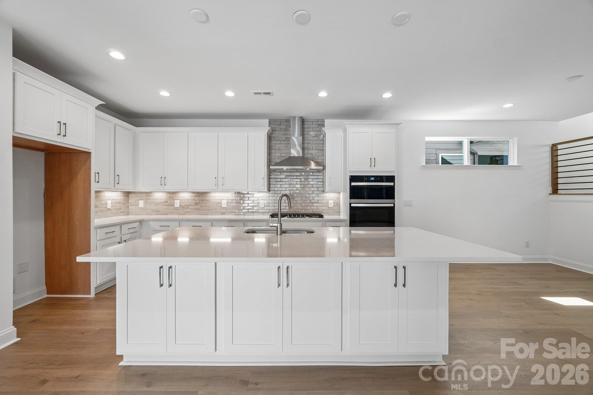 Kitchen Island - 15625 Northcross Drive, Huntersville