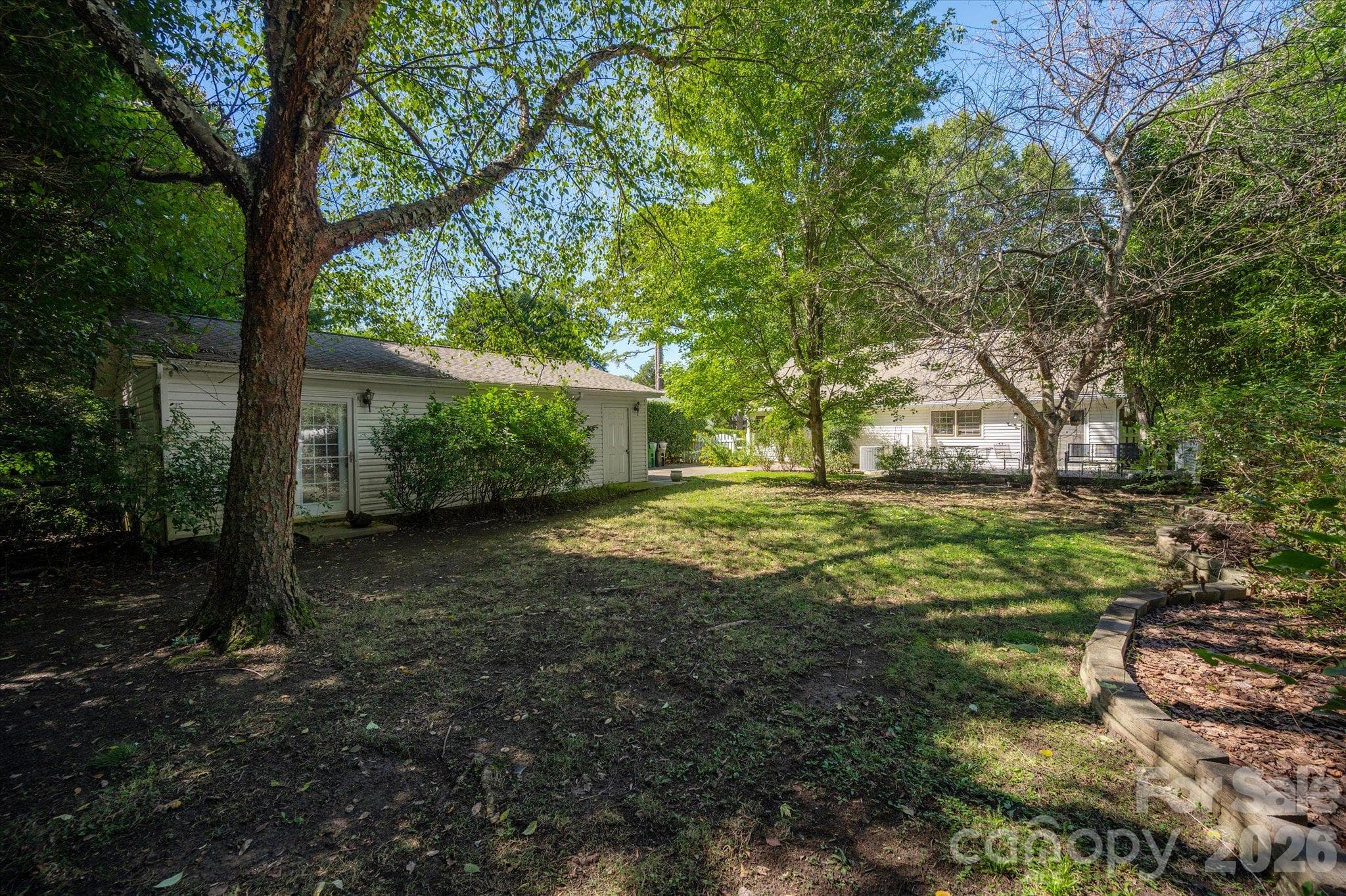 Single Family Residence at 2400 Turnberry Lane, Charlotte, photo 21 of 21