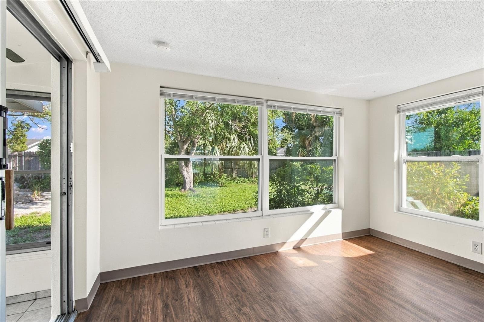 Single Family Residence at 7917 MIMOSA DR, PORT RICHEY, photo 19 of 75