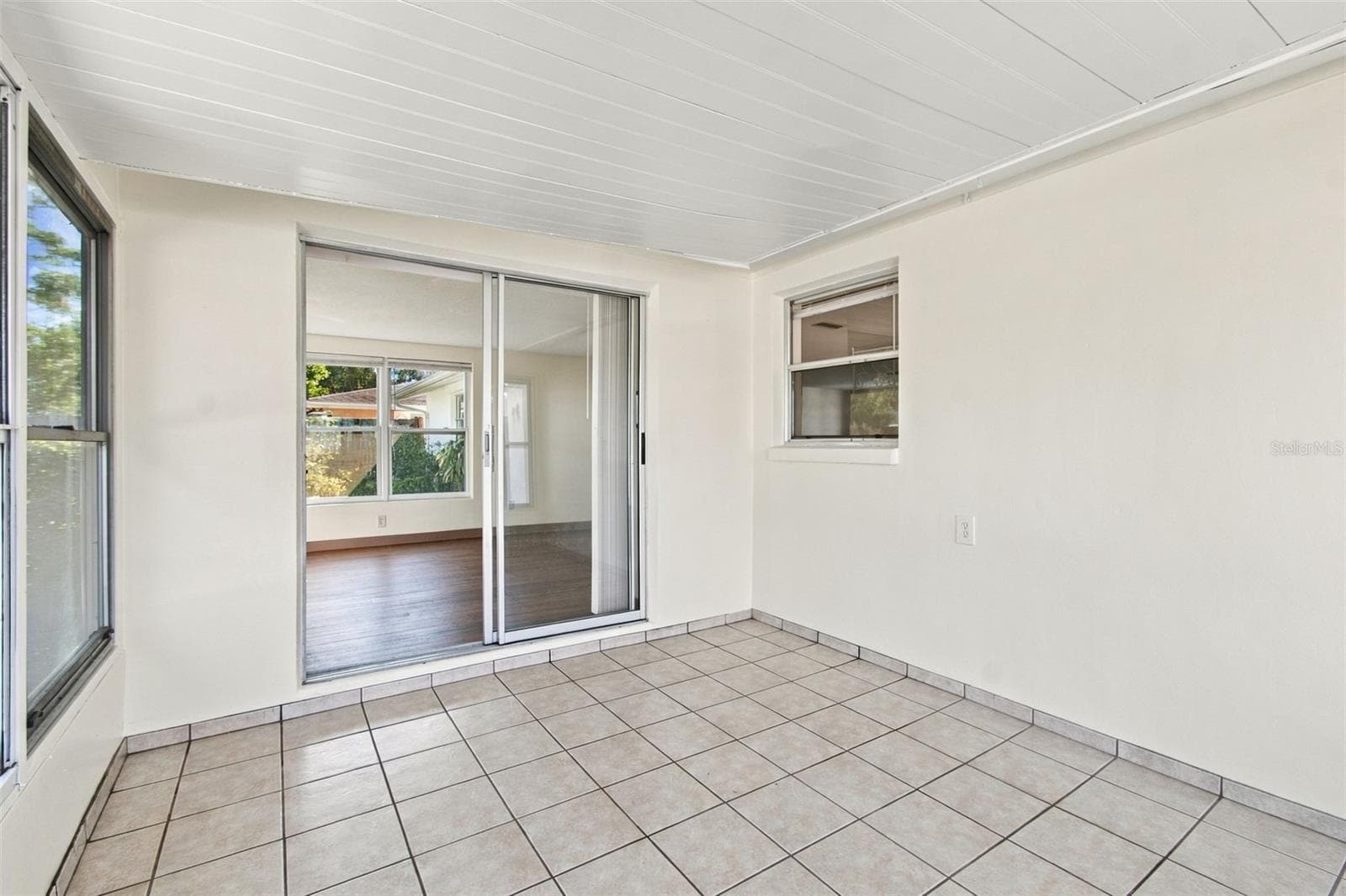 enclosed lanai - 7917 MIMOSA DR, PORT RICHEY