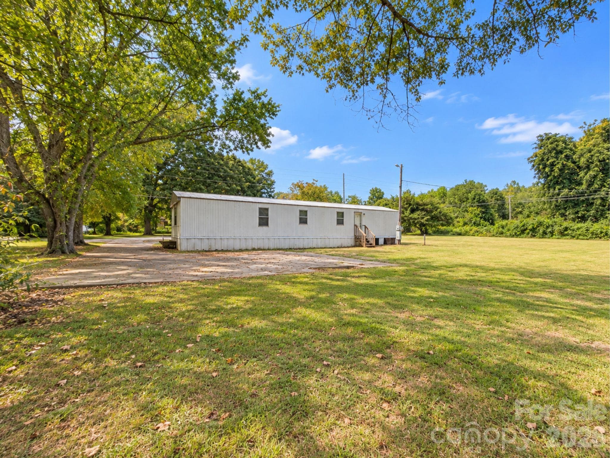Single Family Residence at 5954 Oakridge Road, Clover, photo 16 of 16