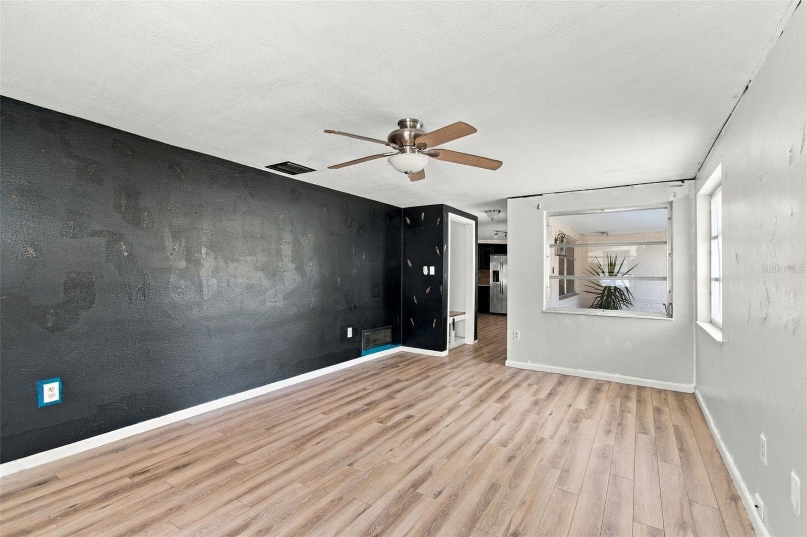 Single Family Residence at 7400 HIAWATHA PKWY, SPRING HILL, photo 11 of 28