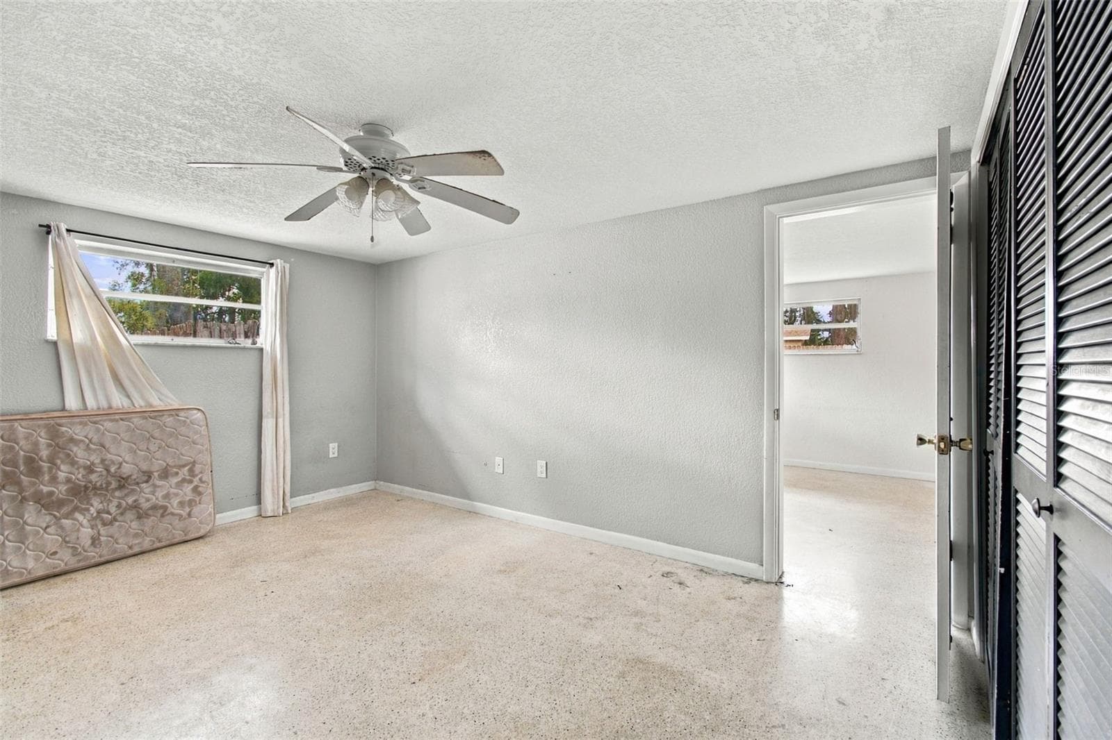 Single Family Residence at 7400 HIAWATHA PKWY, SPRING HILL, photo 14 of 28