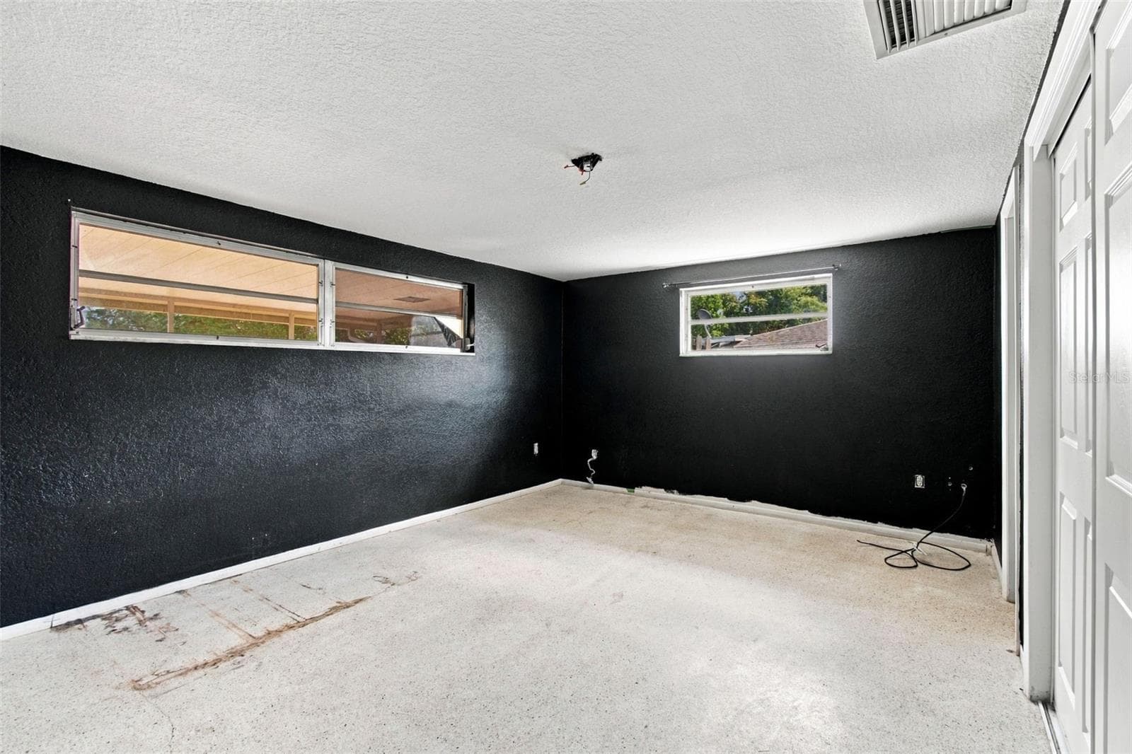 Single Family Residence at 7400 HIAWATHA PKWY, SPRING HILL, photo 26 of 28