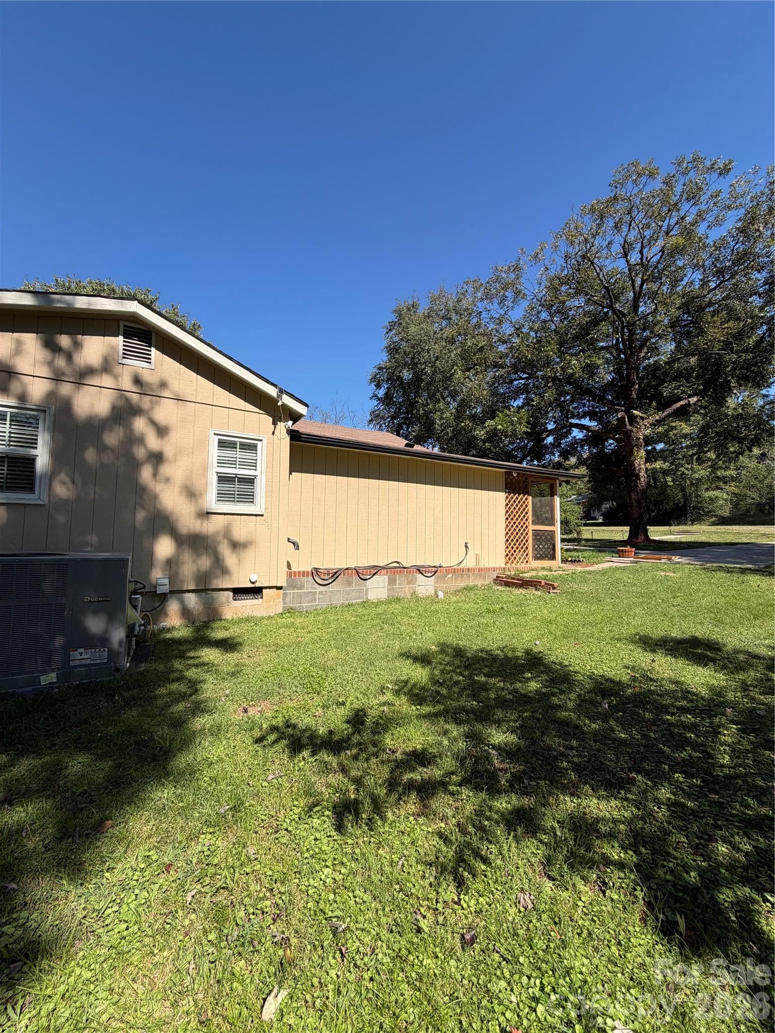 Single Family Residence at 4321 Grier Street, Gastonia, photo 30 of 32