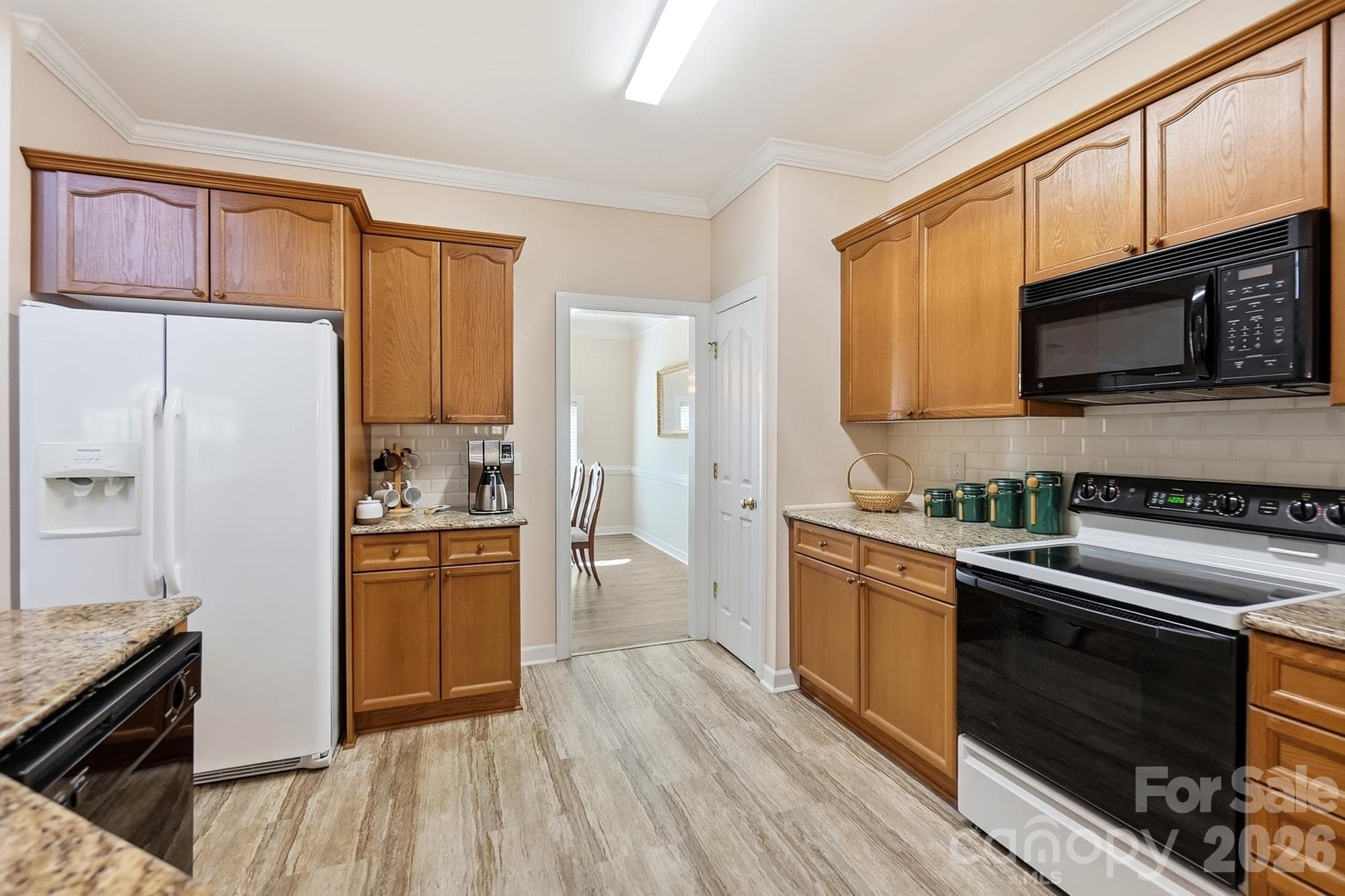 Single Family Residence at 11438 McGinns Trace Court, Charlotte, photo 13 of 43