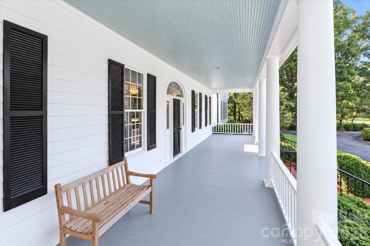 Single Family Residence at 3230 Broadmoor Drive, Statesville, photo 5 of 48