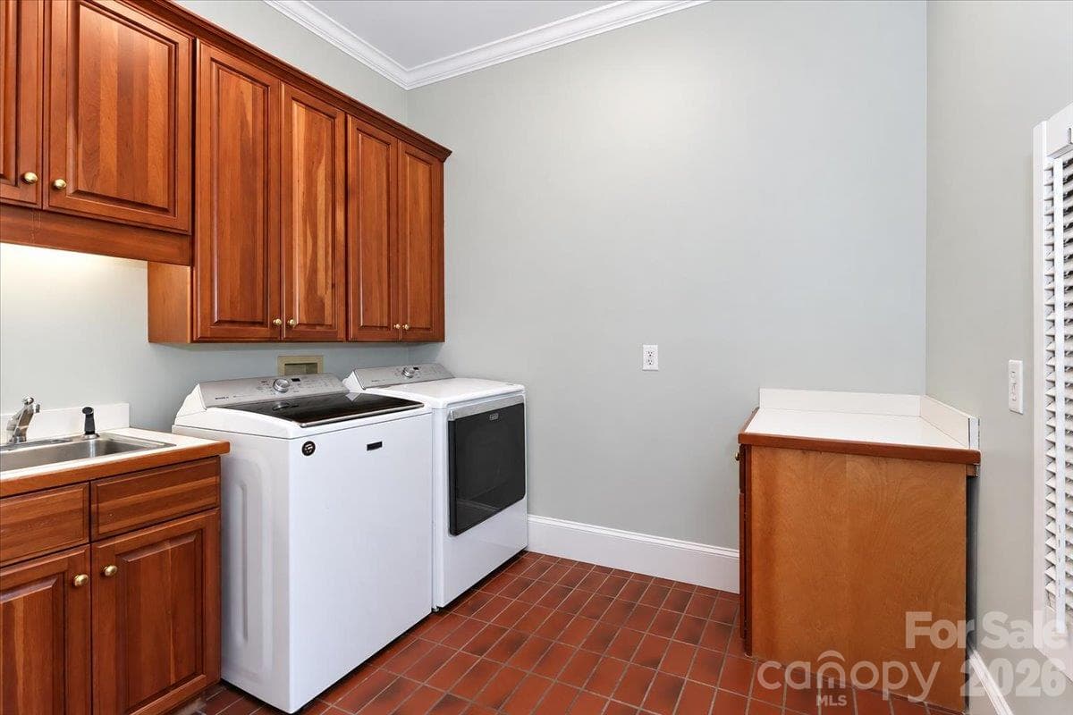 Single Family Residence at 3230 Broadmoor Drive, Statesville, photo 30 of 48