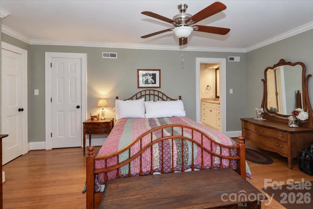 Single Family Residence at 3230 Broadmoor Drive, Statesville, photo 33 of 48