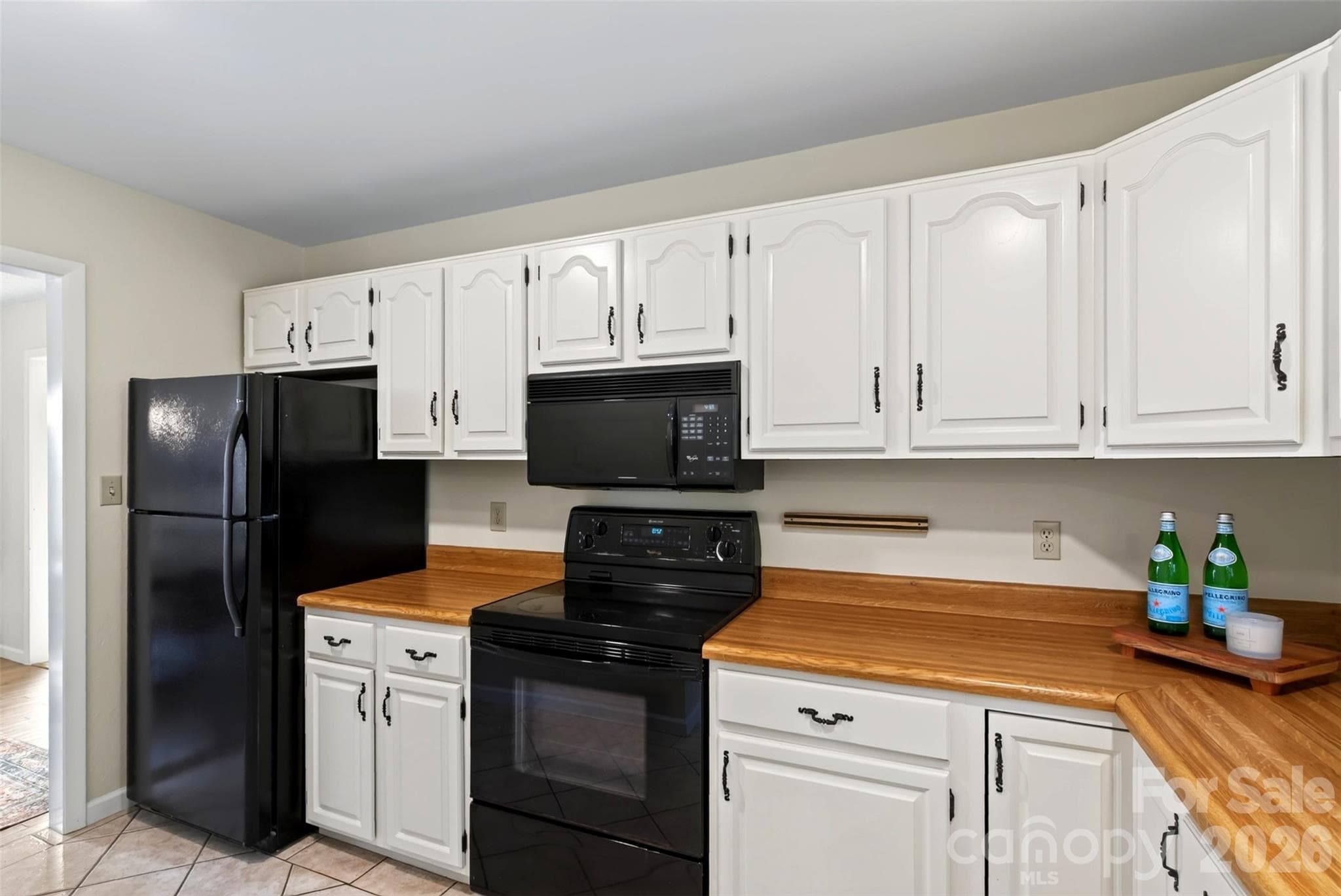Single Family Residence at 126 Pine Hill Drive, Swannanoa, photo 18 of 45