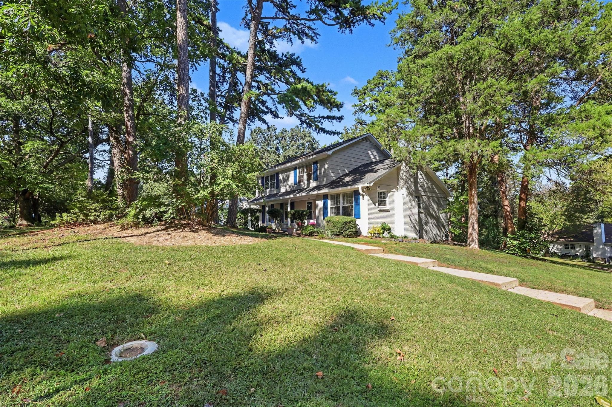 Single Family Residence at 833 Archdale Drive, Charlotte, photo 38 of 38