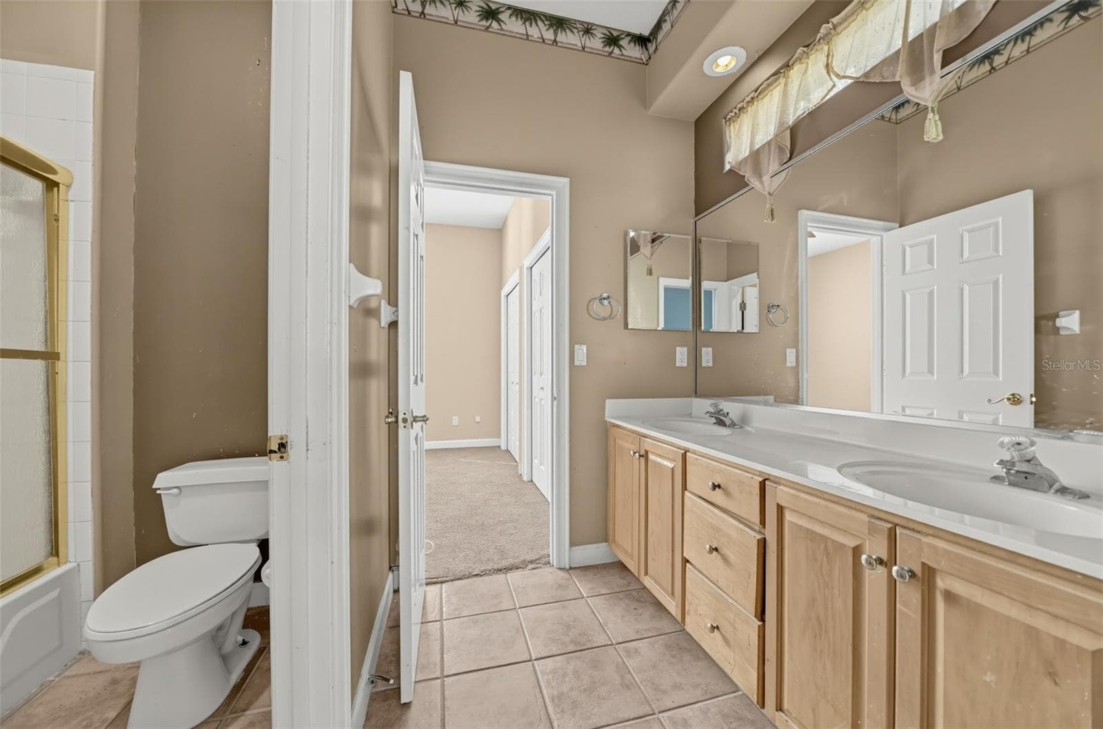 Single Family Residence at 7608 SAN REMO PL, ORLANDO, photo 23 of 46