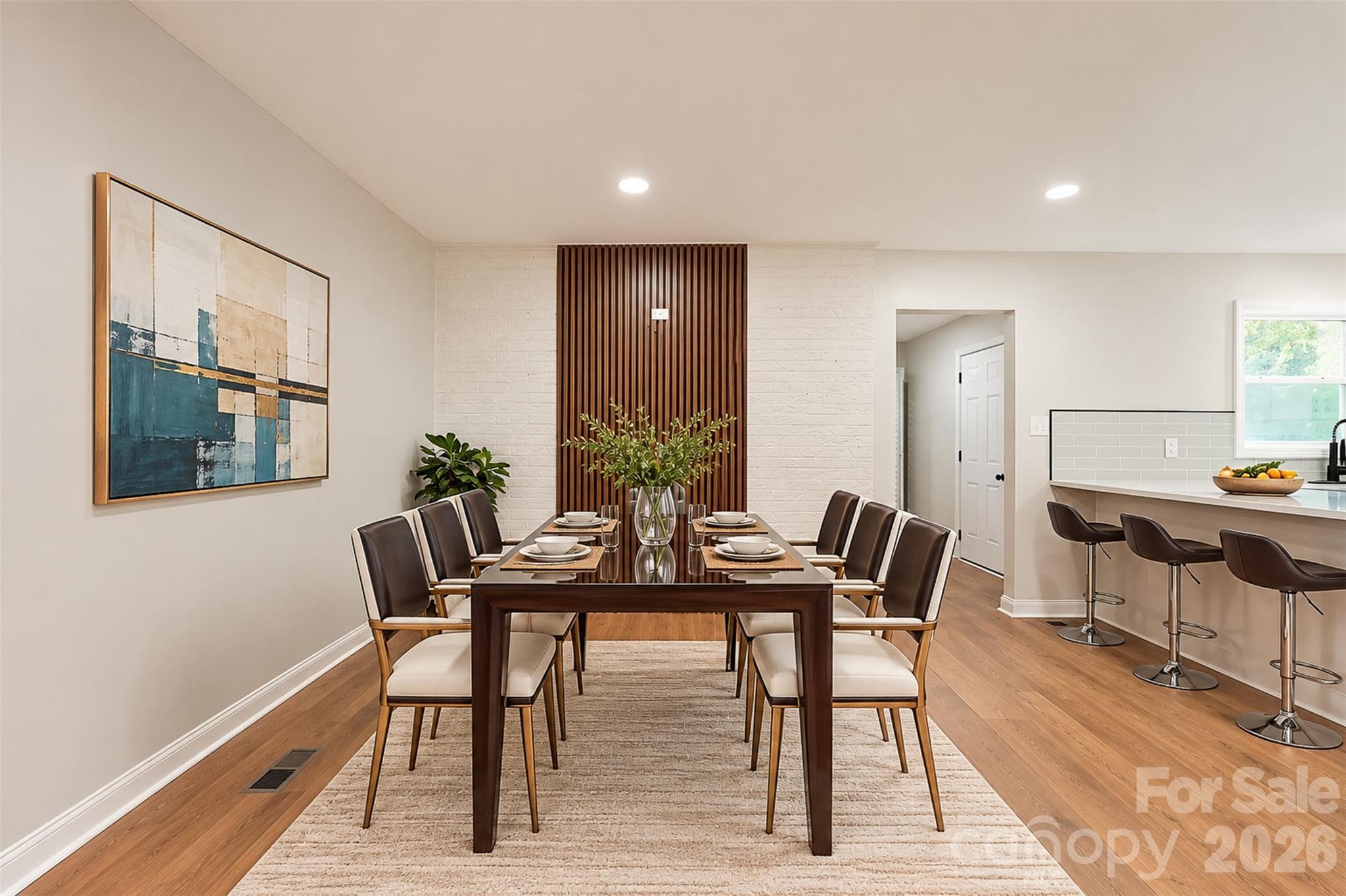 Virtually staged - 1902 19th Avenue NE, Hickory