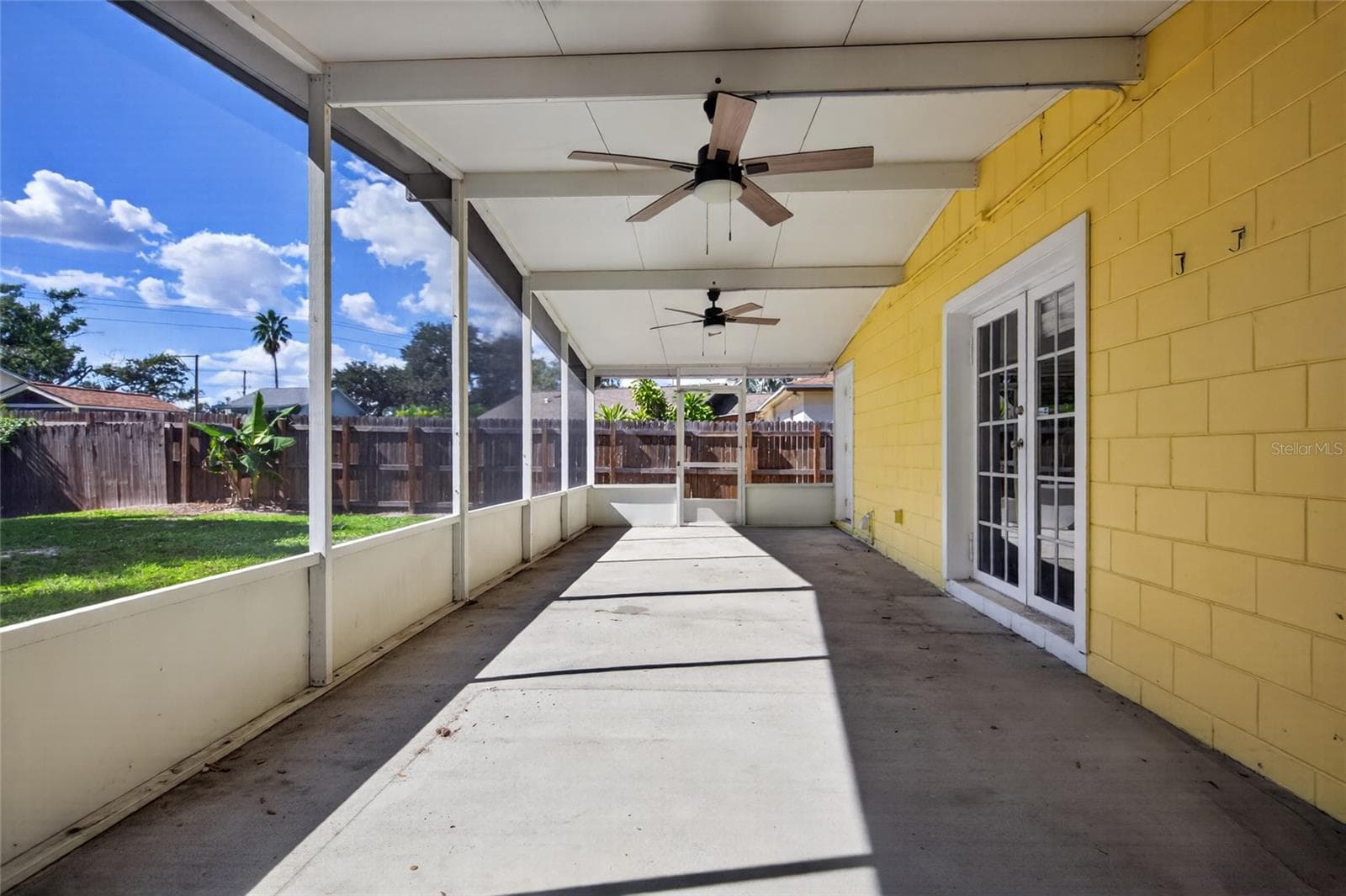 Single Family Residence at 6207 INTERBAY AVE, TAMPA, photo 22 of 28