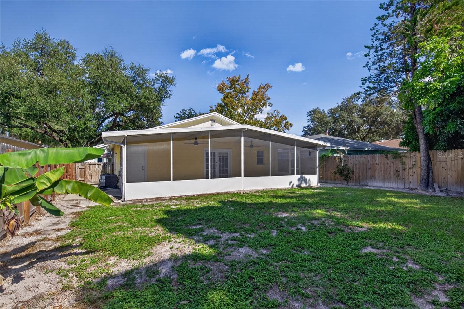 Single Family Residence at 6207 INTERBAY AVE, TAMPA, photo 26 of 28
