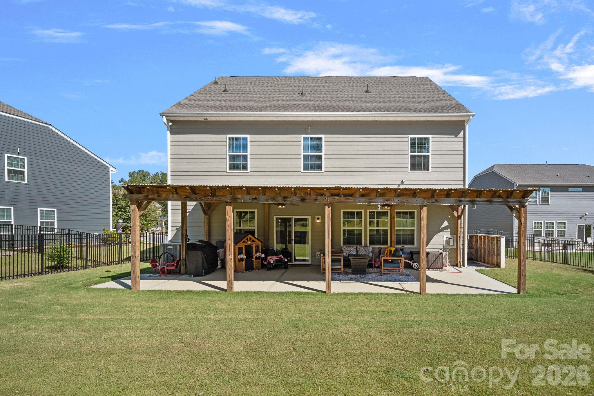 Single Family Residence at 9325 Beecroft Valley Drive, Huntersville, photo 31 of 41