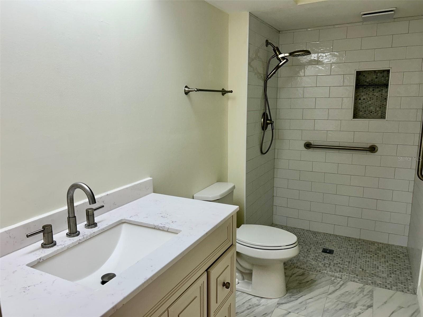 Updated Primary Bathroom - 2506 OAKLEAF LN #25B, CLEARWATER