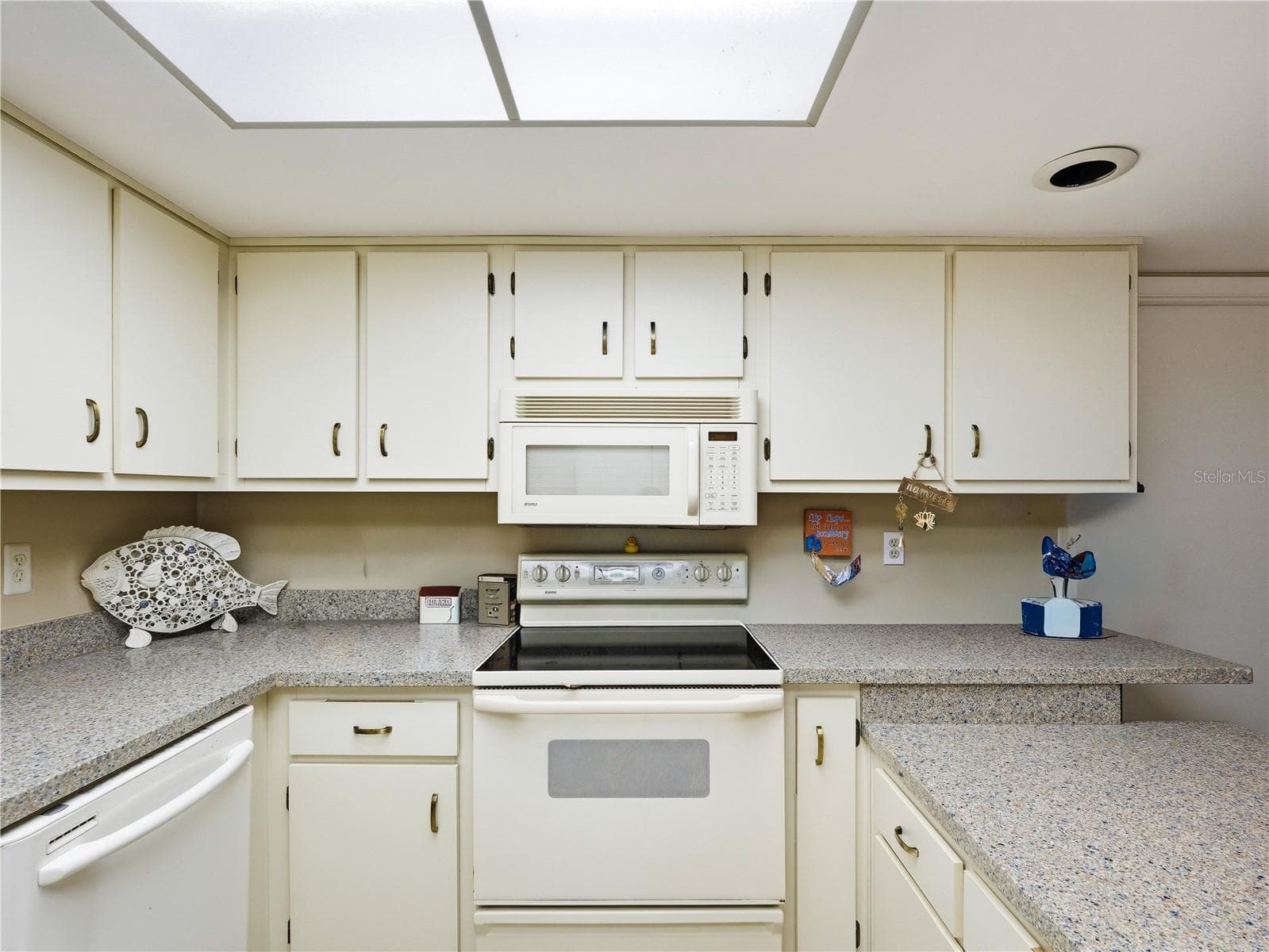 Kitchen - 368 GLENEAGLES DR, NEW SMYRNA BEACH