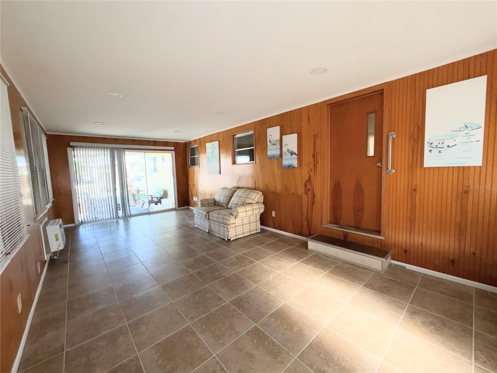 Mobile Home at 802 TURF, VENICE, photo 6 of 13