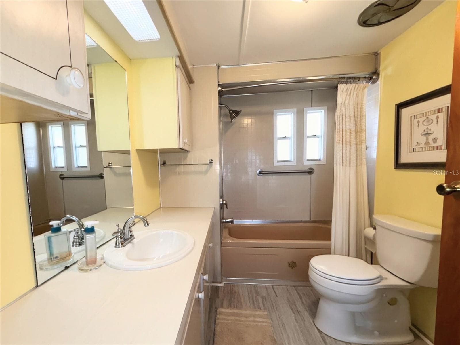 Mobile Home at 802 TURF, VENICE, photo 11 of 13