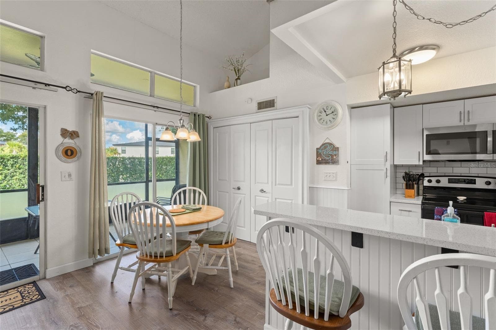 Dinette - 3170 TAMARIND CIR, KISSIMMEE