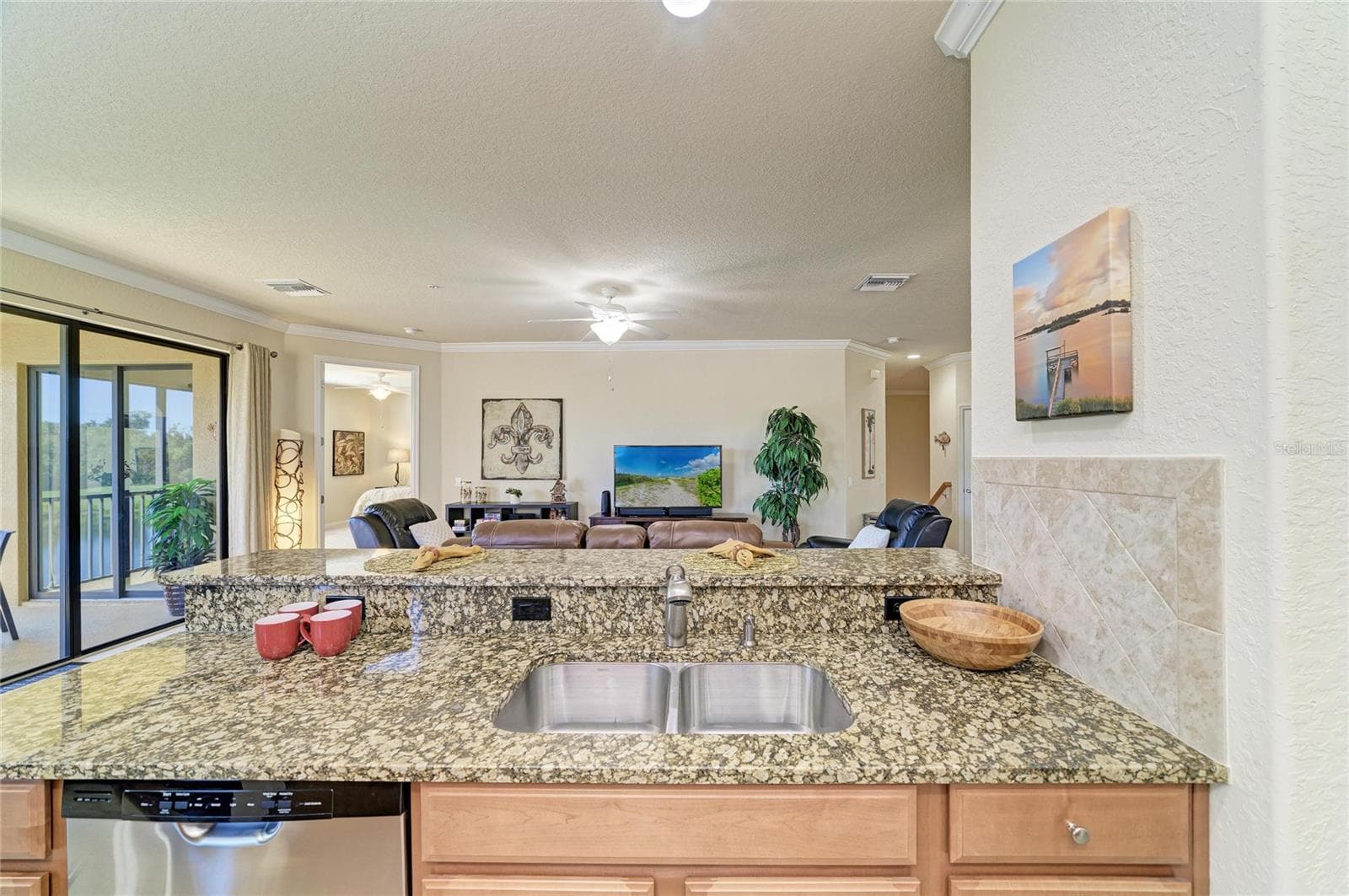 Condominium at 7111 GRAND ESTUARY TRL #102, BRADENTON, photo 4 of 77