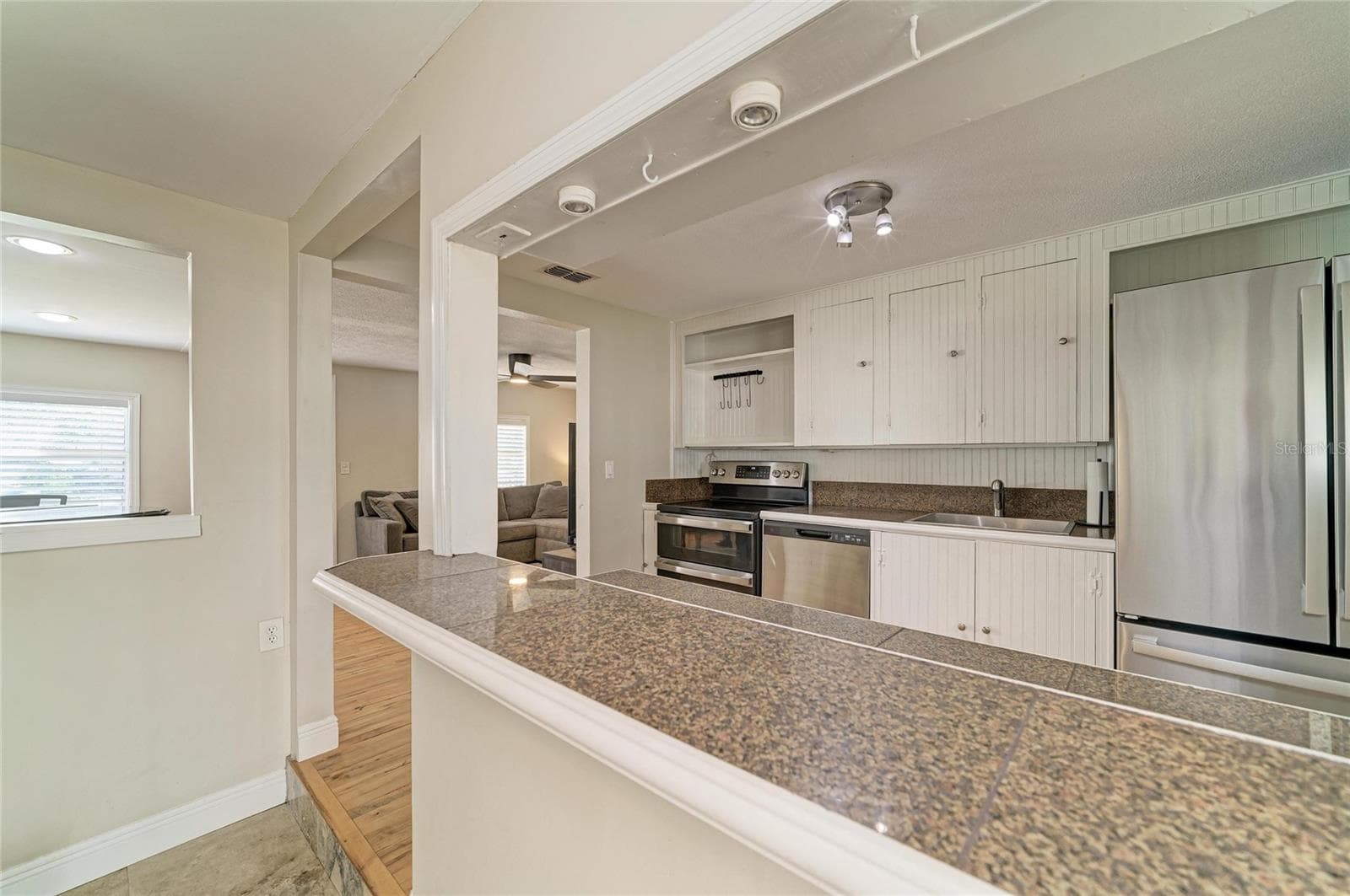 Single Family Residence at 5271 43RD TER N, ST PETERSBURG, photo 23 of 40