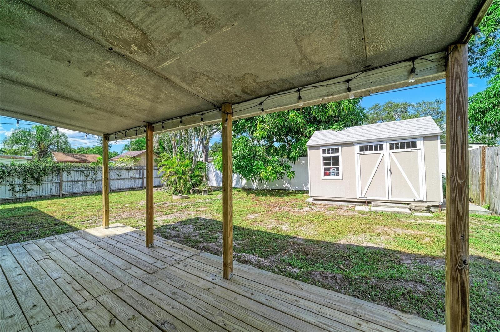 Single Family Residence at 5271 43RD TER N, ST PETERSBURG, photo 29 of 40