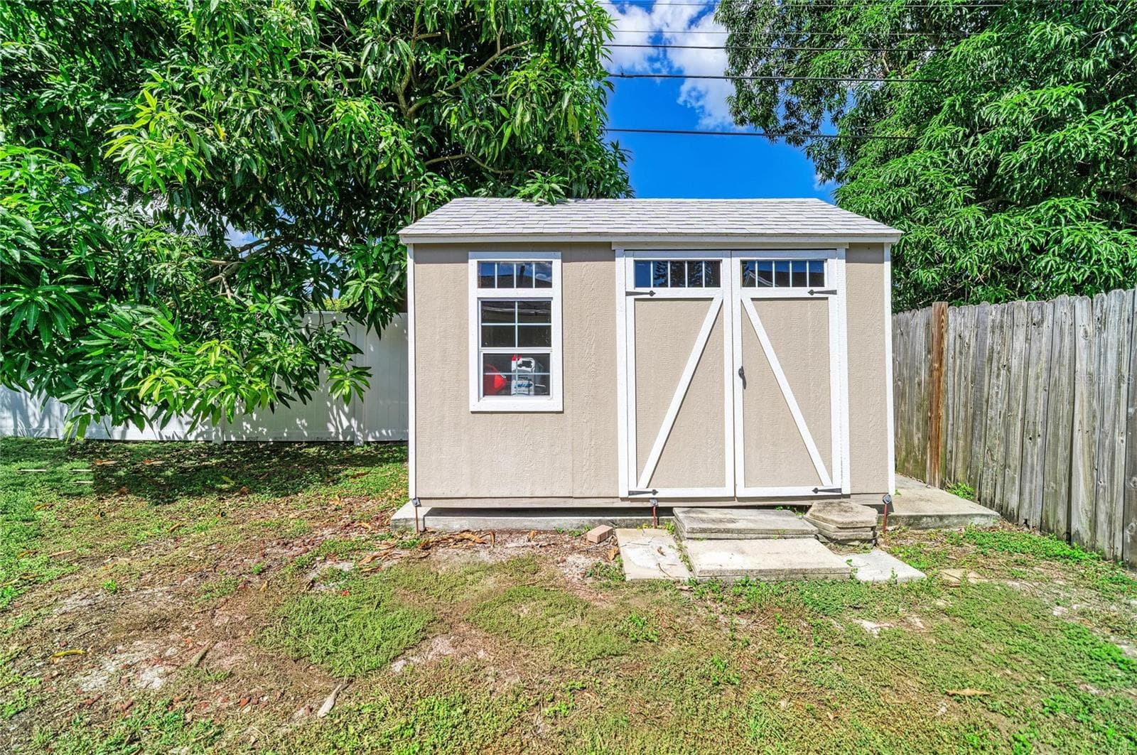 Single Family Residence at 5271 43RD TER N, ST PETERSBURG, photo 30 of 40