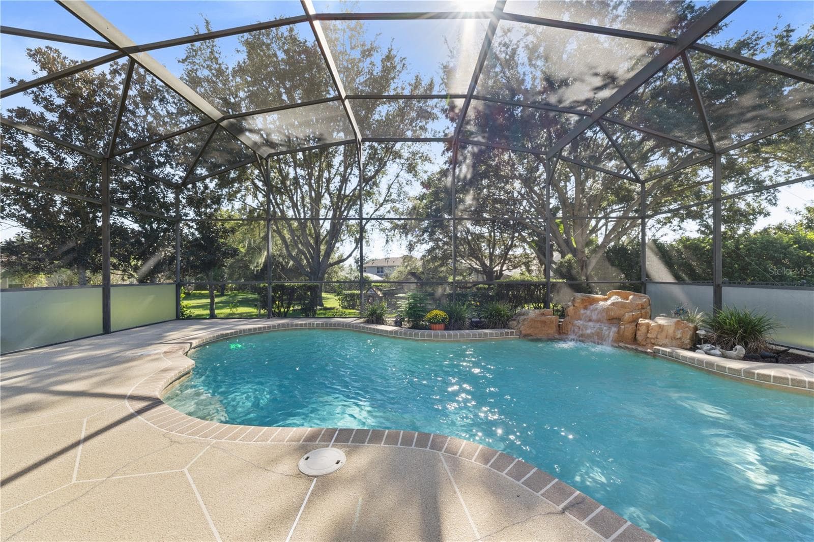 A beautiful rock waterfall - 4079 GREYSTONE DR, CLERMONT