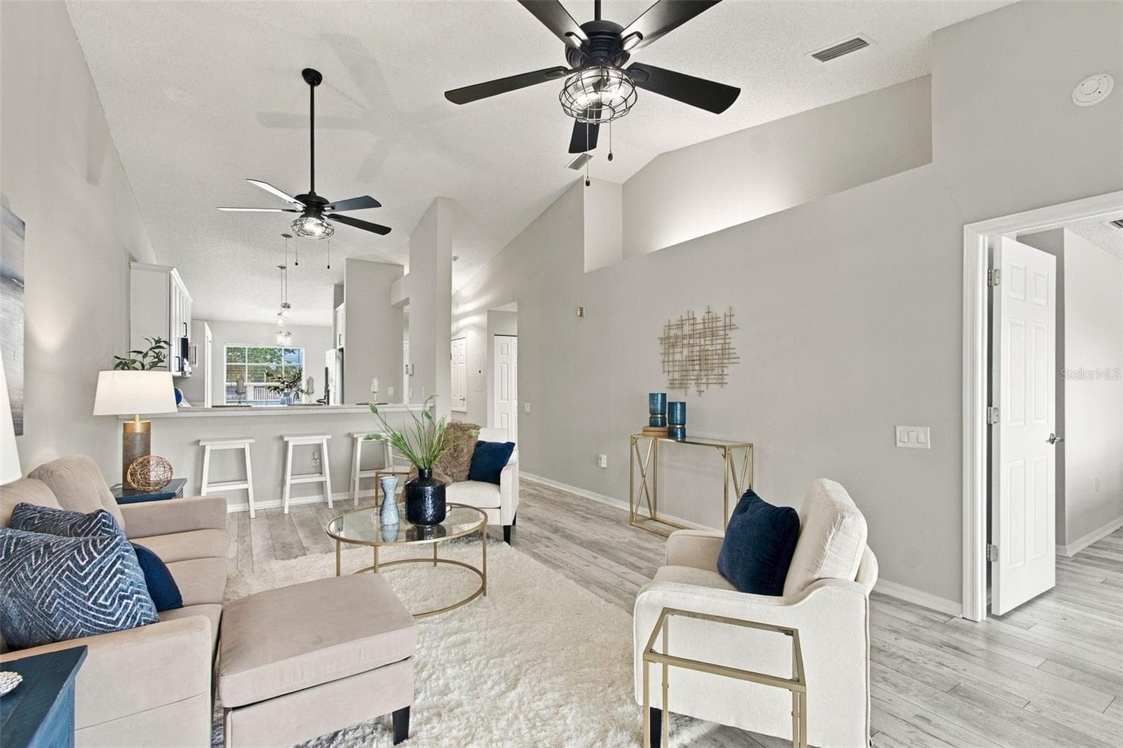 Condominium at 4210 CADDIE DR E #202, BRADENTON, photo 22 of 68