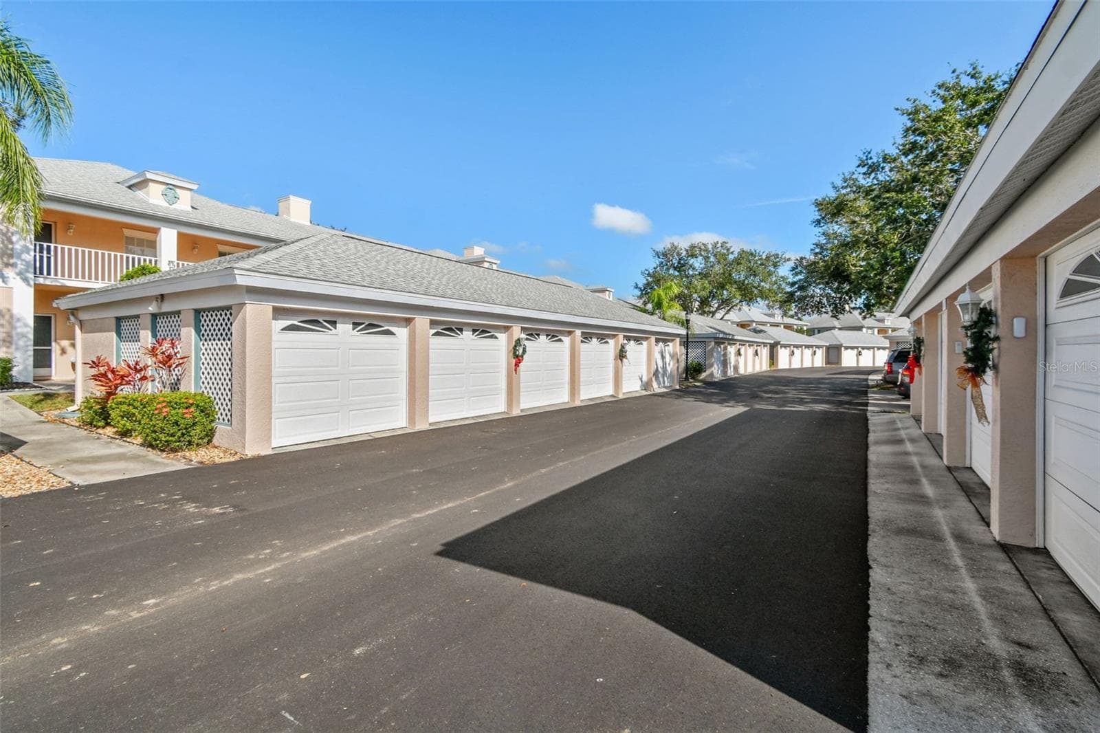 Condominium at 4210 CADDIE DR E #202, BRADENTON, photo 45 of 68