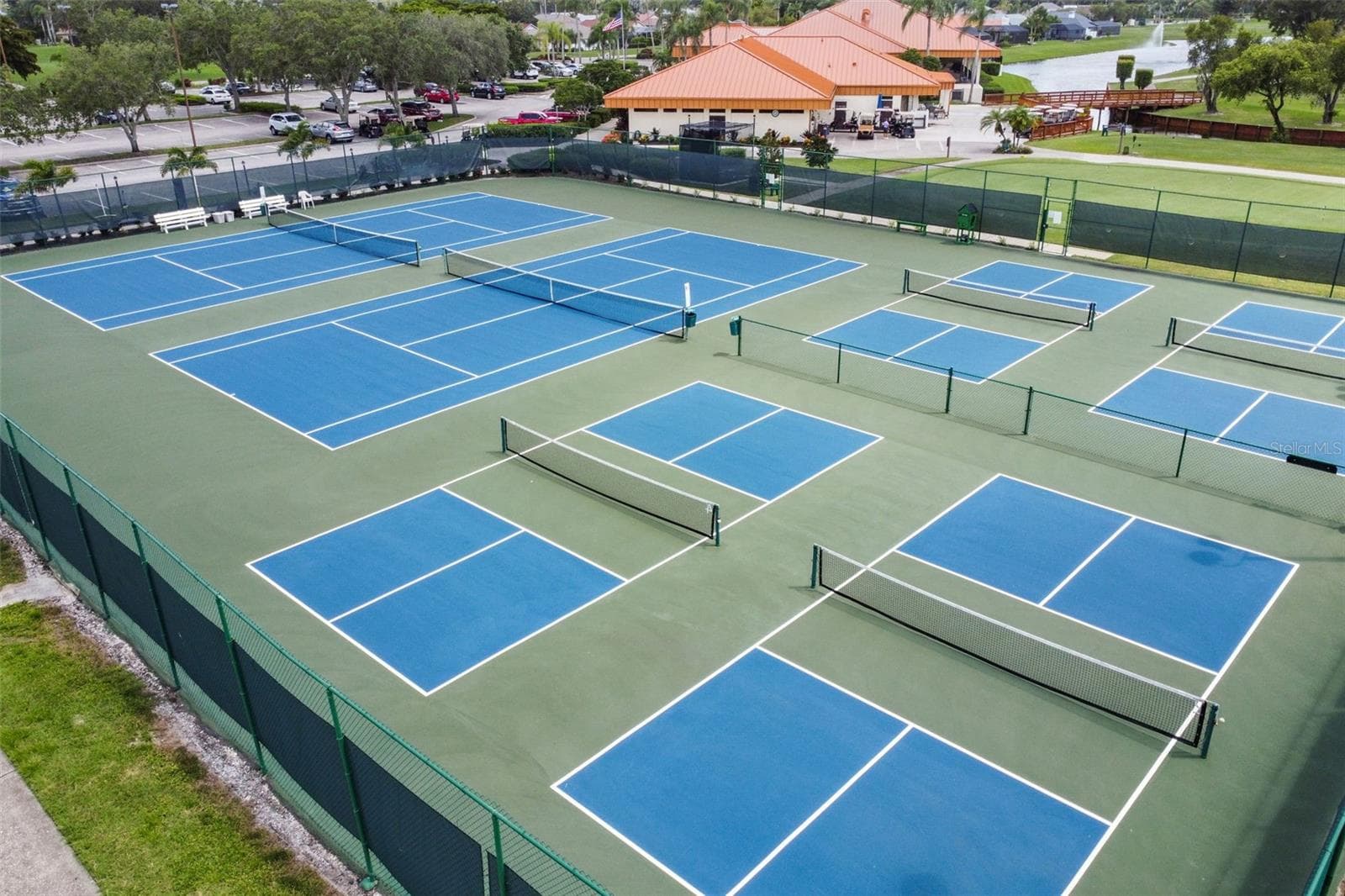 Tennis and Pickleball Courts! - 4210 CADDIE DR E #202, BRADENTON