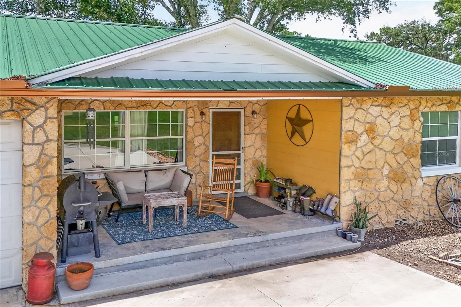 Front of Home - 5275 MOUNT PLYMOUTH RD, APOPKA