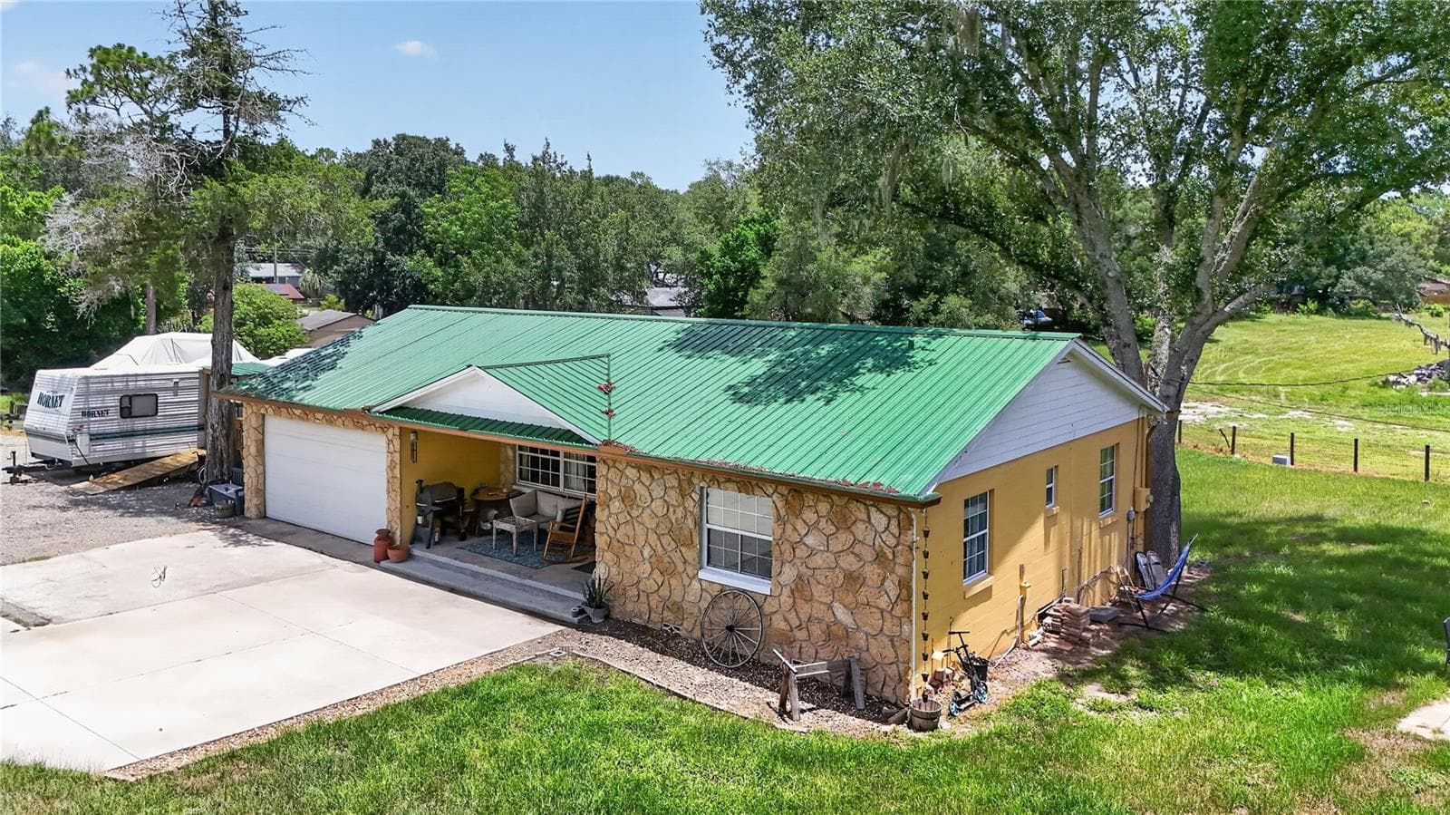 Front of Home - 5275 MOUNT PLYMOUTH RD, APOPKA