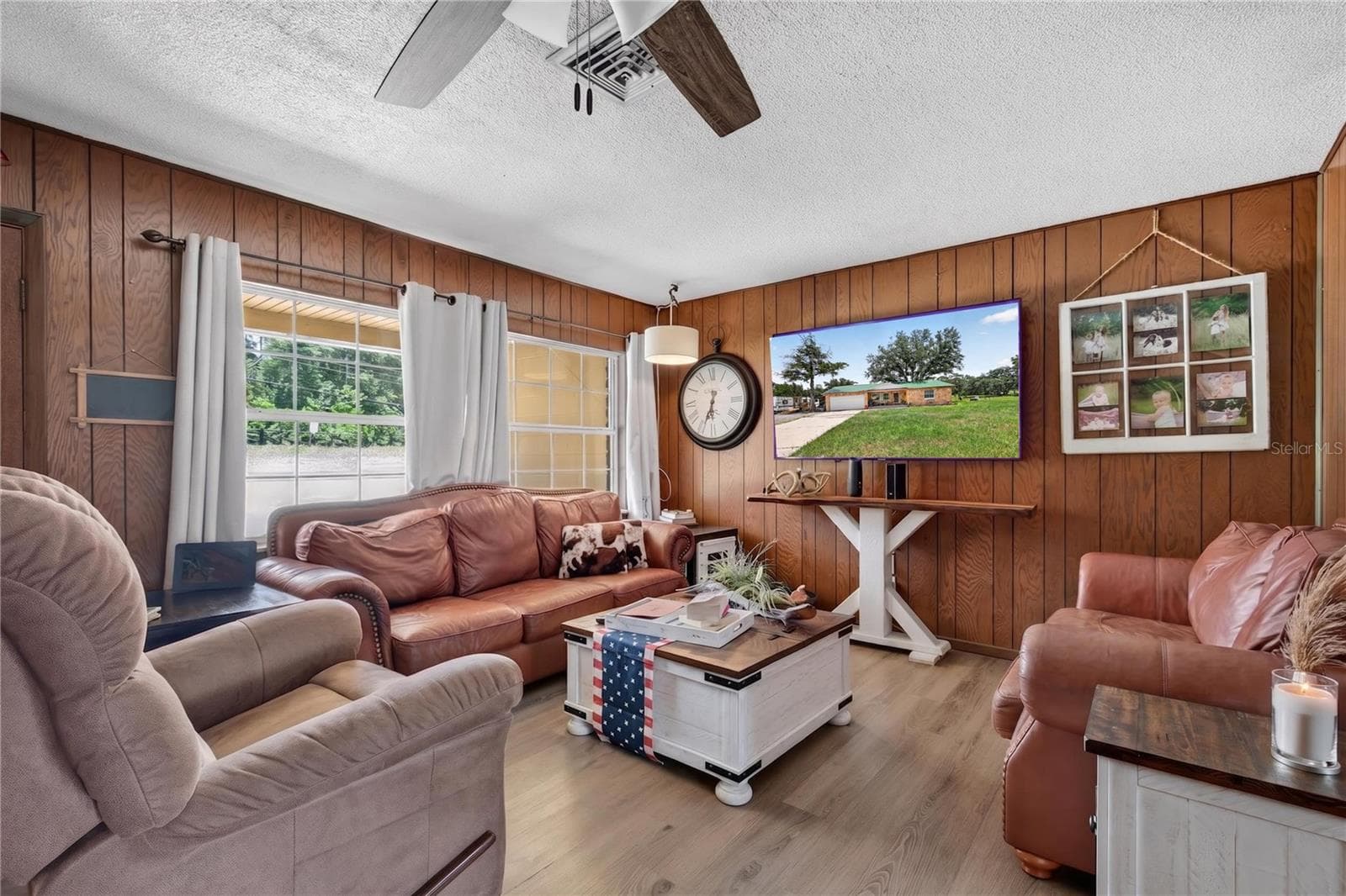 Living Room - 5275 MOUNT PLYMOUTH RD, APOPKA