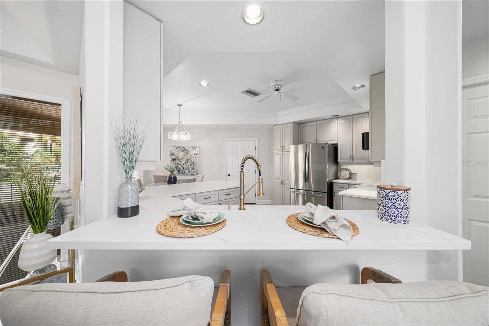 Entry into Kitchen - 1703 STARLING DR #1703, SARASOTA